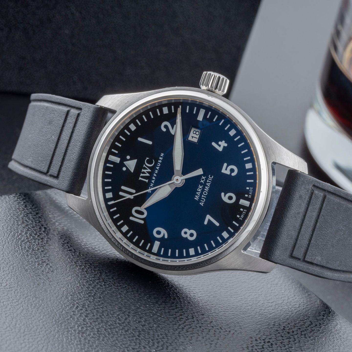 IWC Pilot Mark IW328201 - (2/8)