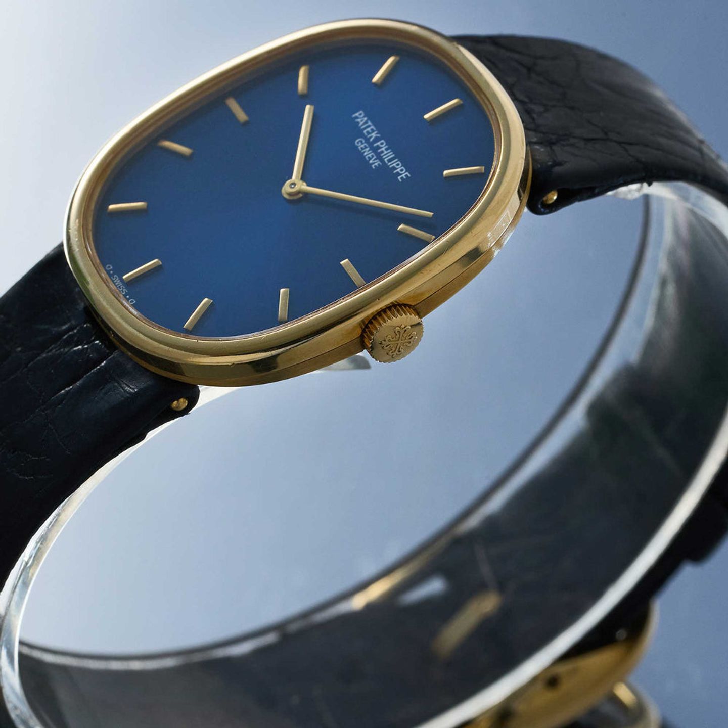 Patek Philippe Golden Ellipse 3848 - (3/8)