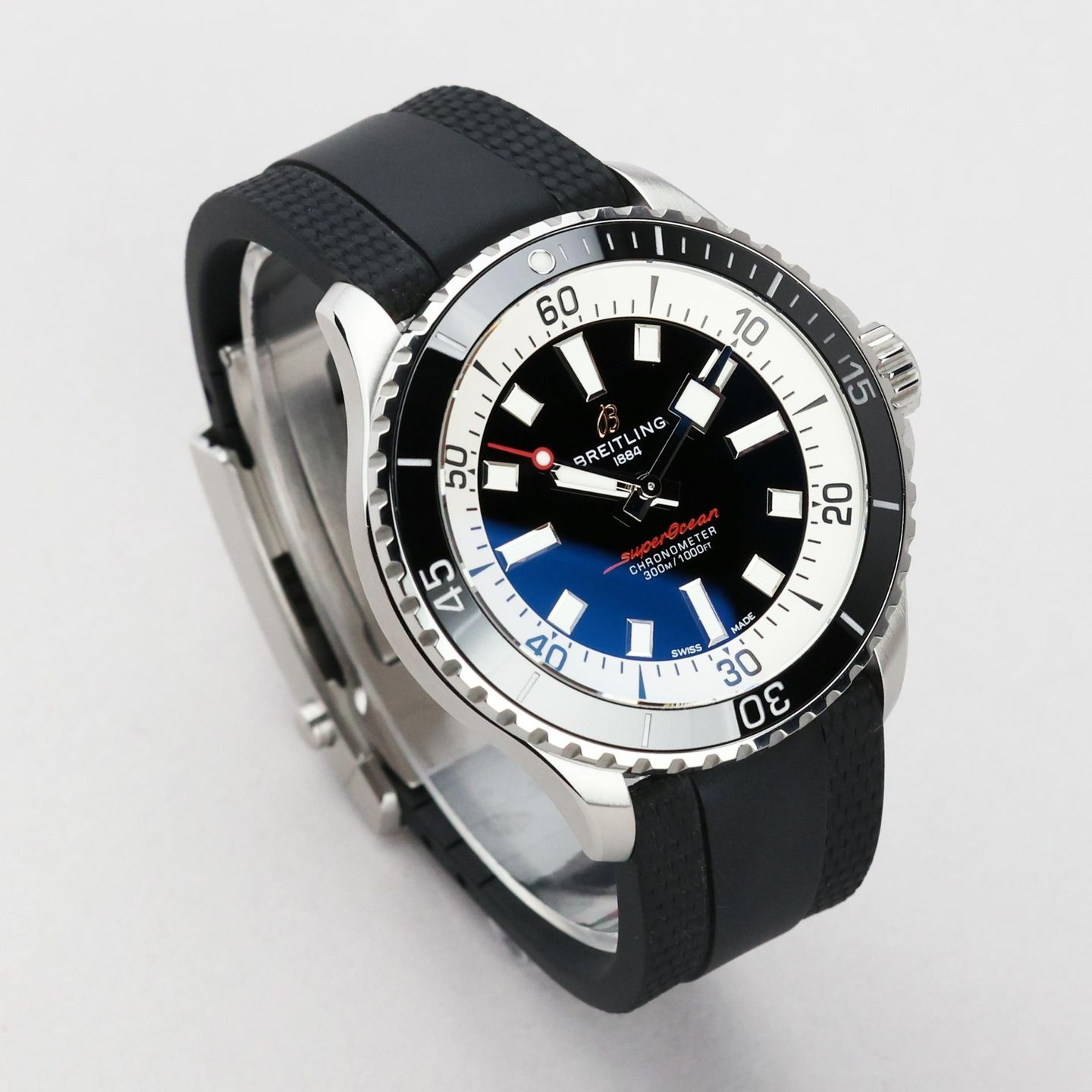 Breitling Superocean 42 A17375 (2022) - 42mm Staal (2/8)