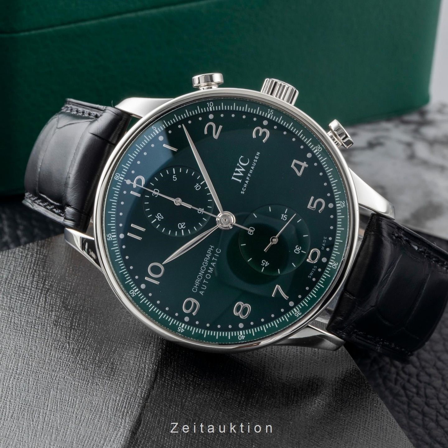 IWC Portuguese Chronograph IW371615 (Unknown (random serial)) - Green dial 41 mm Steel case (2/8)