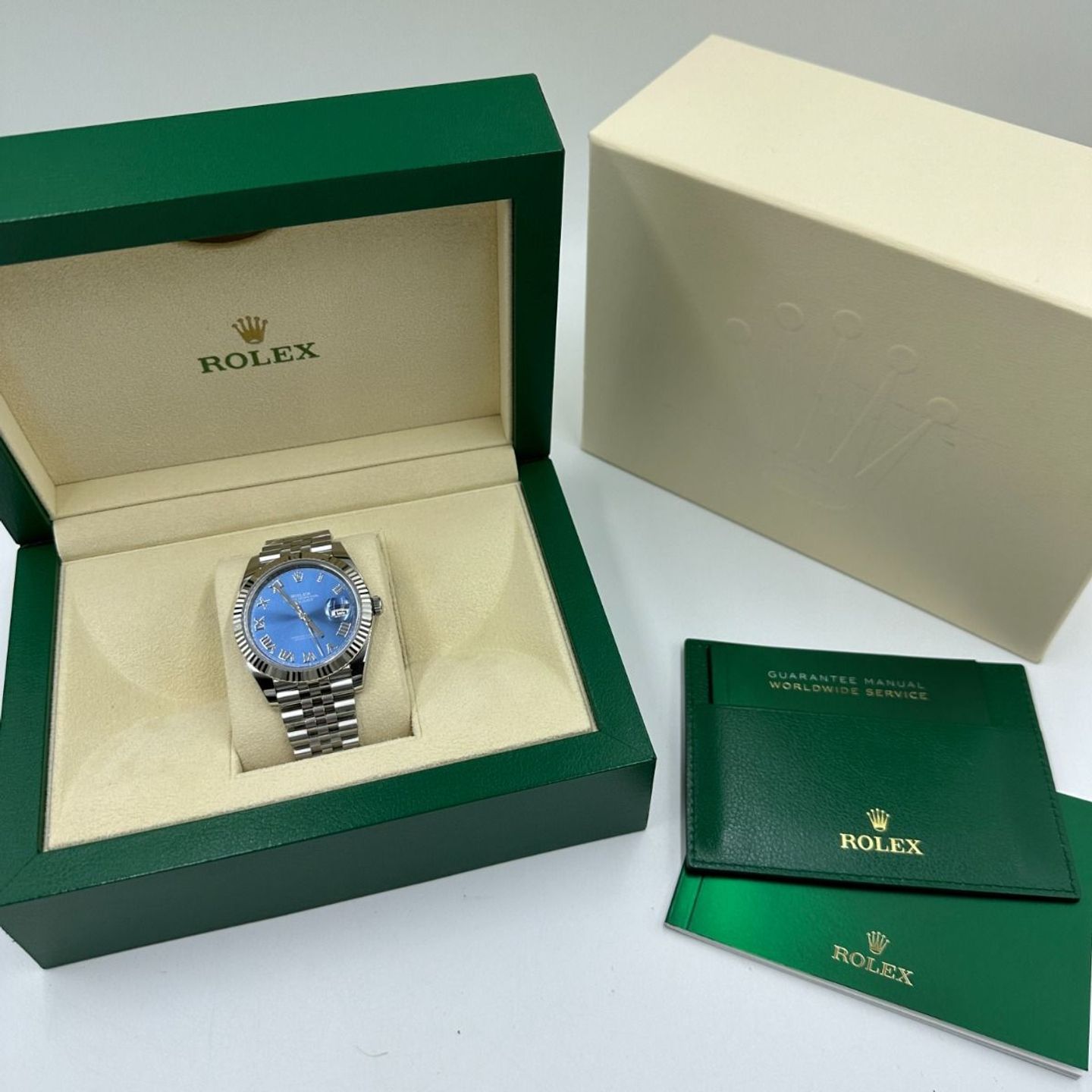 Rolex Datejust 41 126334 (2022) - Blue dial 41 mm Steel case (3/8)