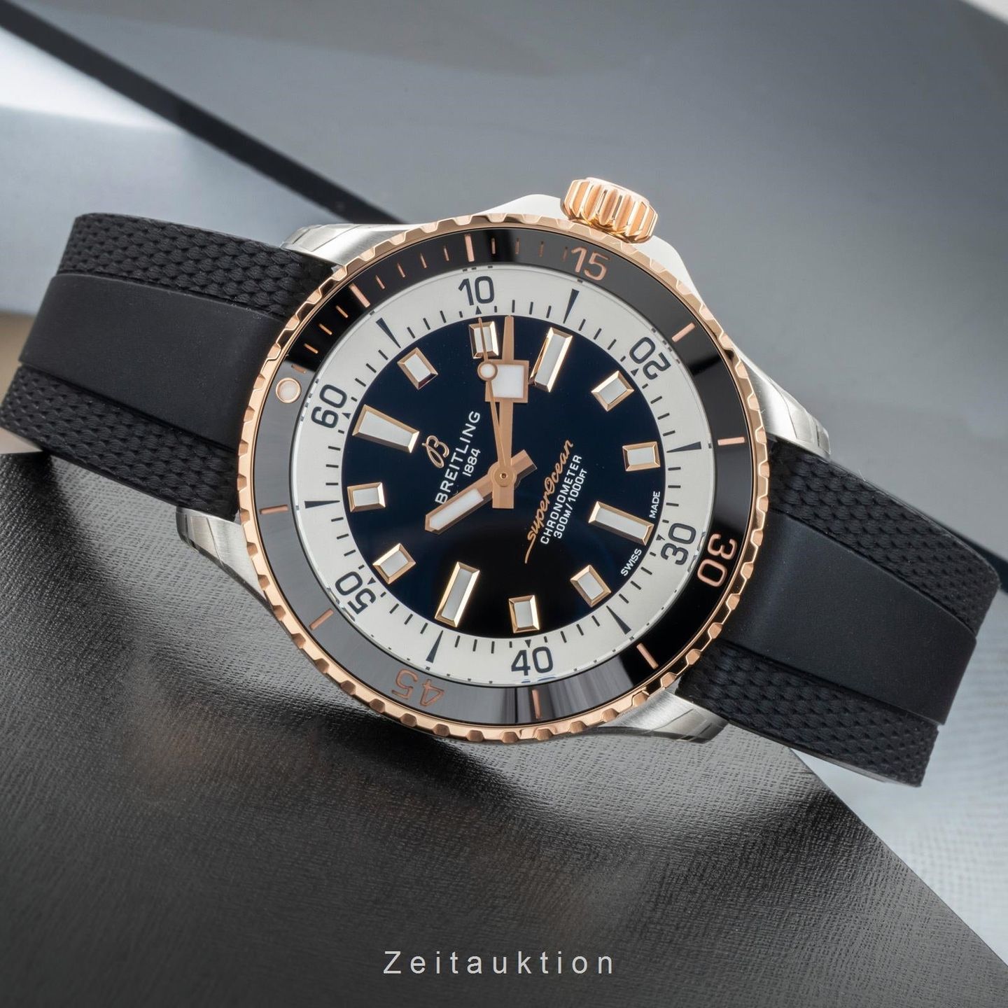 Breitling Superocean 42 U17375211B1S1 (Onbekend (willekeurig serienummer)) - 42mm Staal (2/8)