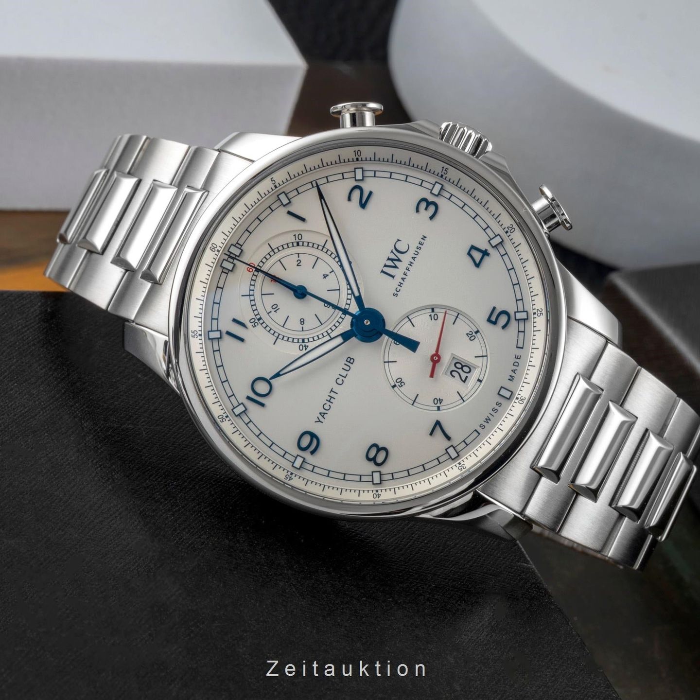IWC Portuguese Yacht Club Chronograph IW390702 - (2/8)