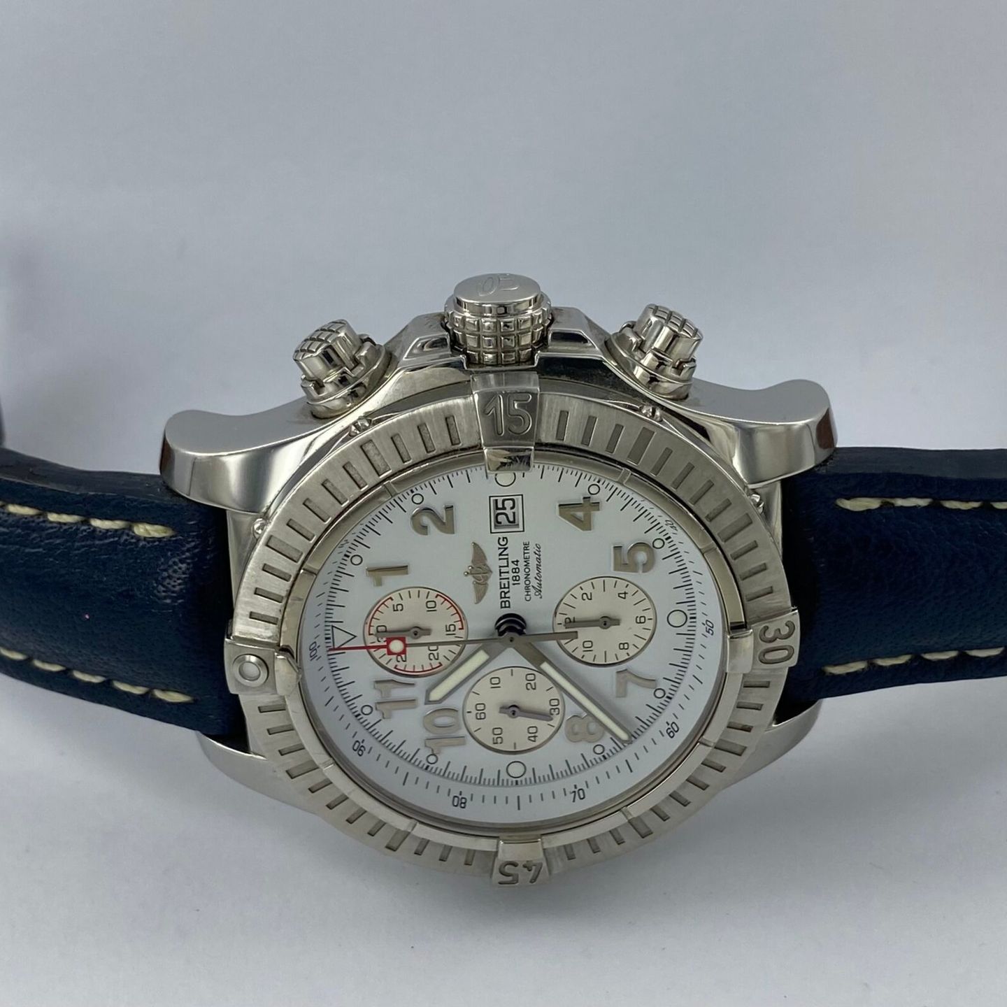 Breitling Super Avenger A13370 (Unknown (random serial)) - Pearl dial 48 mm Steel case (2/5)