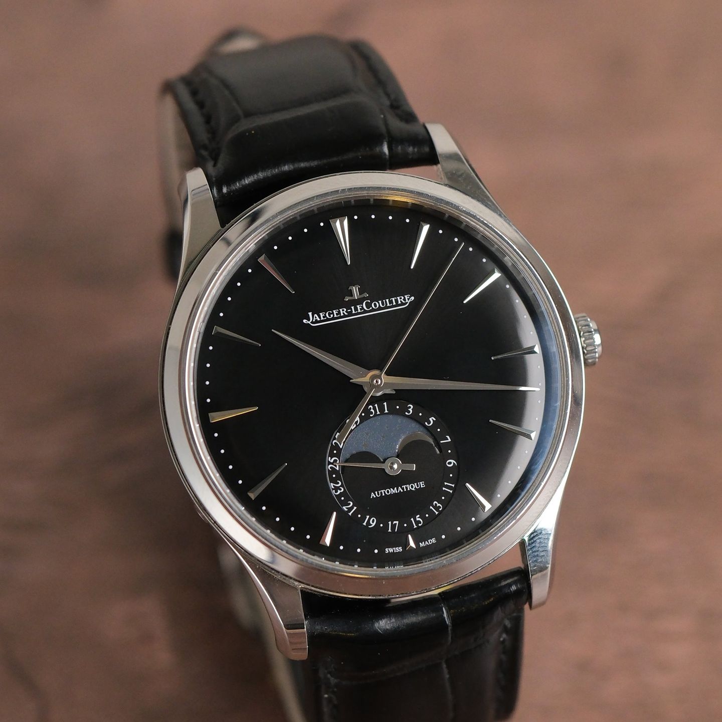 Jaeger-LeCoultre Master Ultra Thin Moon Q1368471 (2022) - Black dial 39 mm Steel case (7/8)