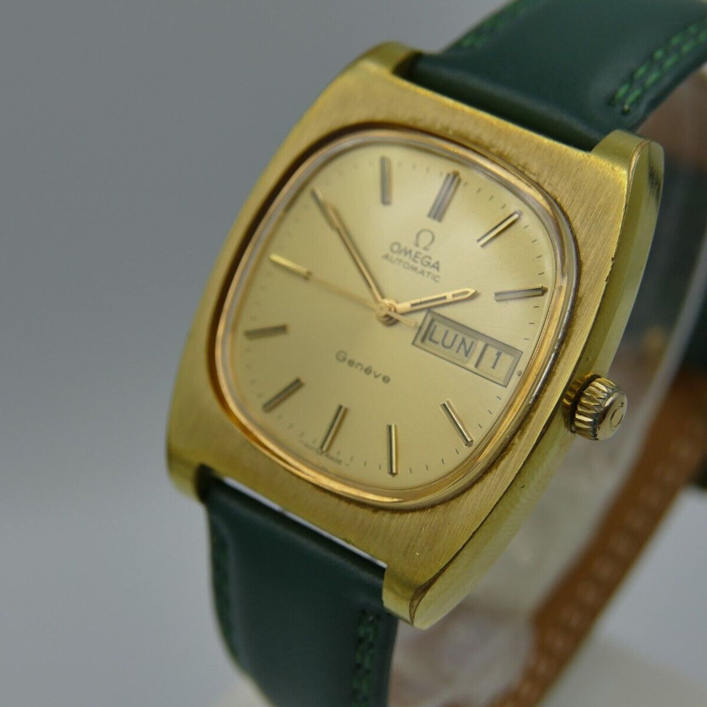 Omega Genève 166.019 (Onbekend (willekeurig serienummer)) - Zilver wijzerplaat 36mm Staal (11/16)