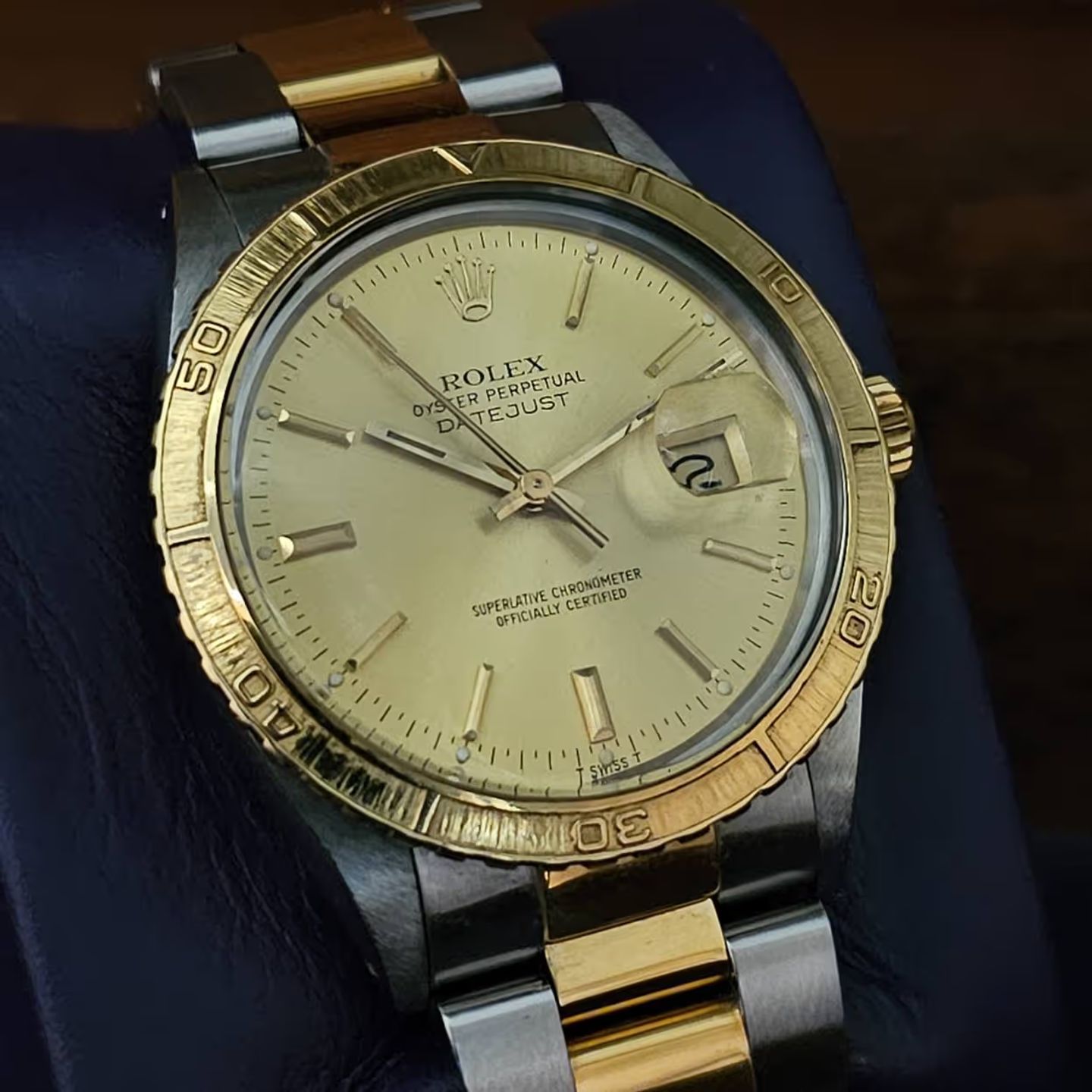 Rolex Datejust Turn-O-Graph 16253 (1979) - Champagne dial 36 mm Gold/Steel case (1/4)