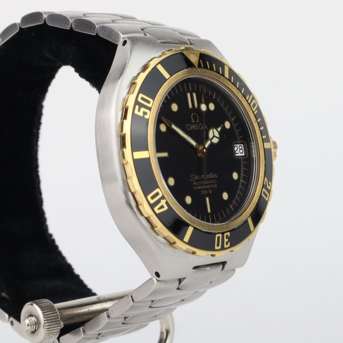 Omega Seamaster 368.1062 (1989) - Black dial 38 mm Gold/Steel case (6/8)