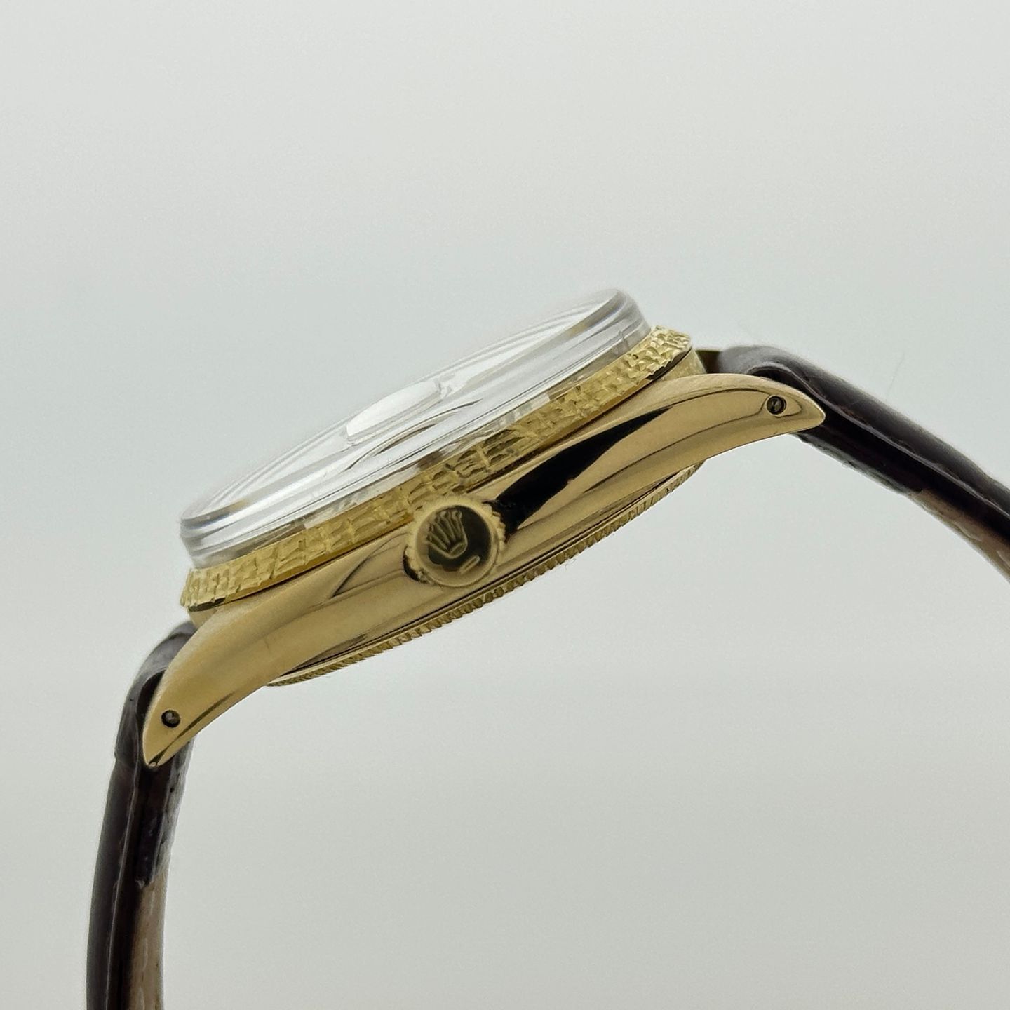 Rolex Oyster Perpetual Date 1508 (1963) - Champagne dial 34 mm Yellow Gold case (3/8)