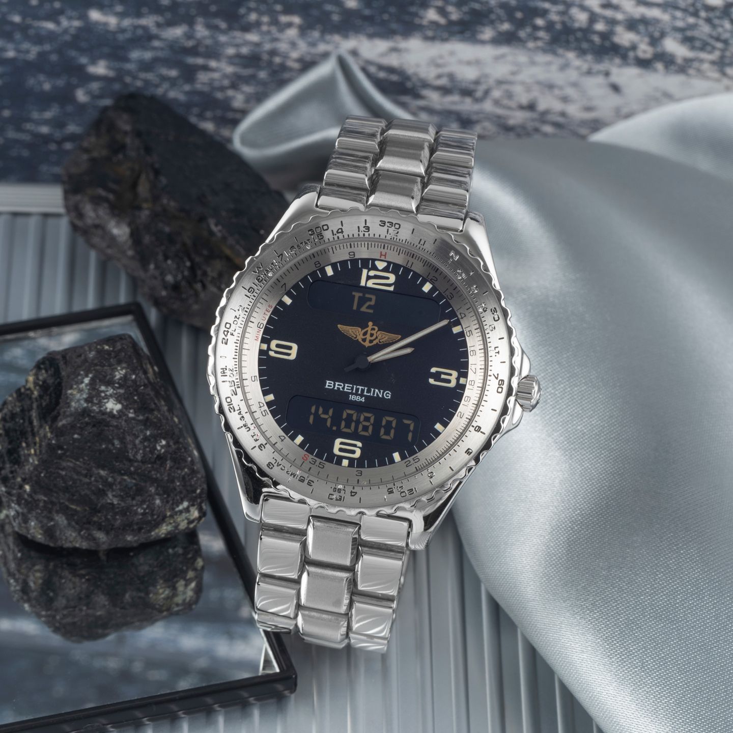 Breitling Chronospace A56011 (1995) - Steel case (1/8)