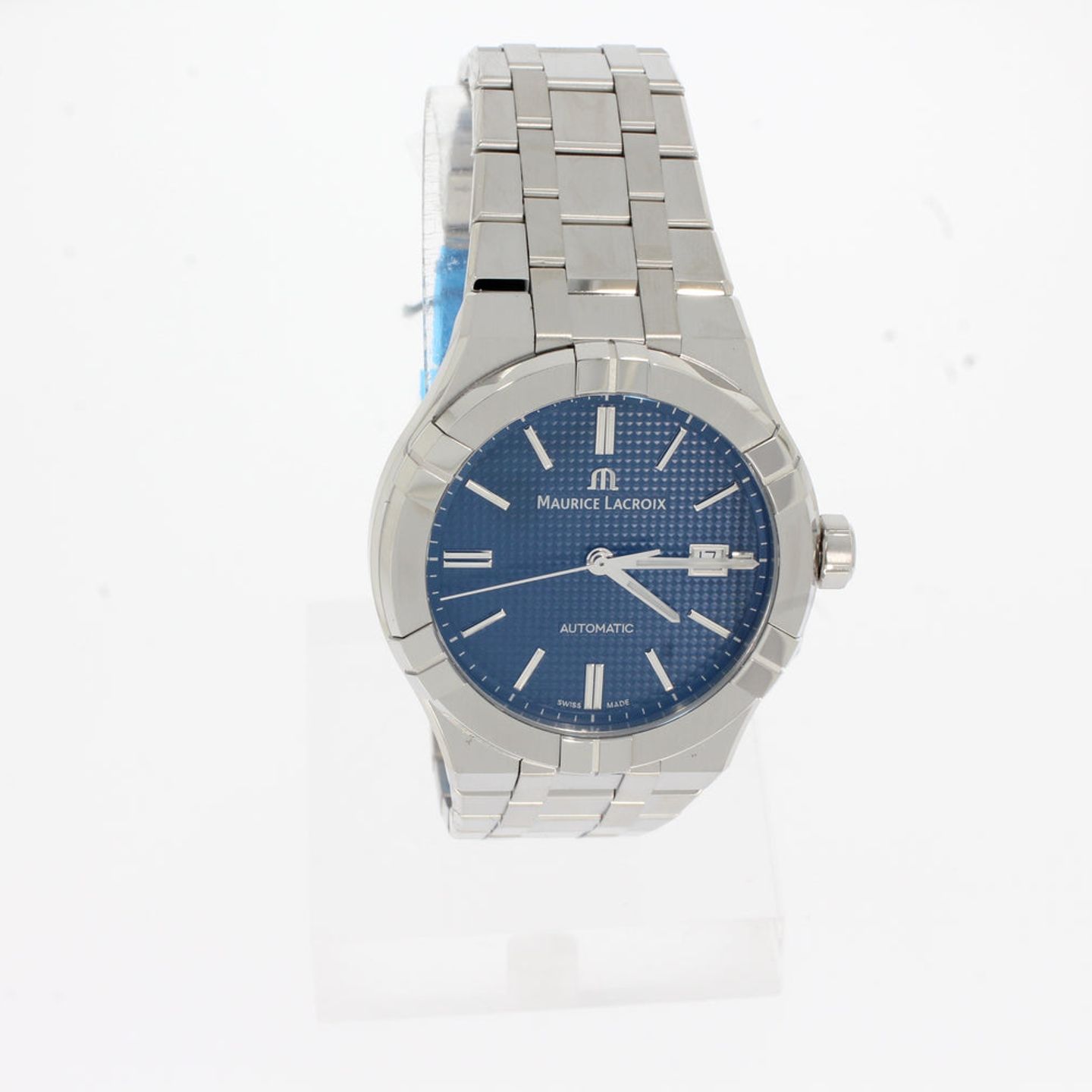 Maurice Lacroix Aikon AI6008-SS002-430-1 (2024) - Blauw wijzerplaat 42mm Staal (1/4)