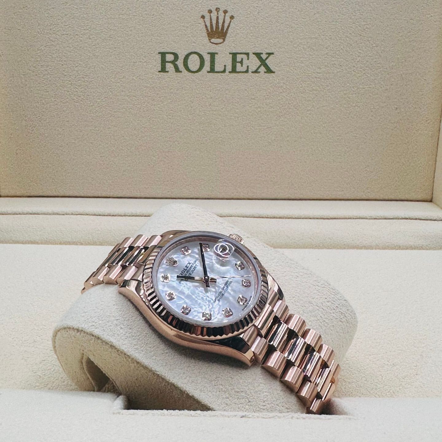 Rolex Datejust 31 278275 (2019) - 31mm Roségoud (3/4)