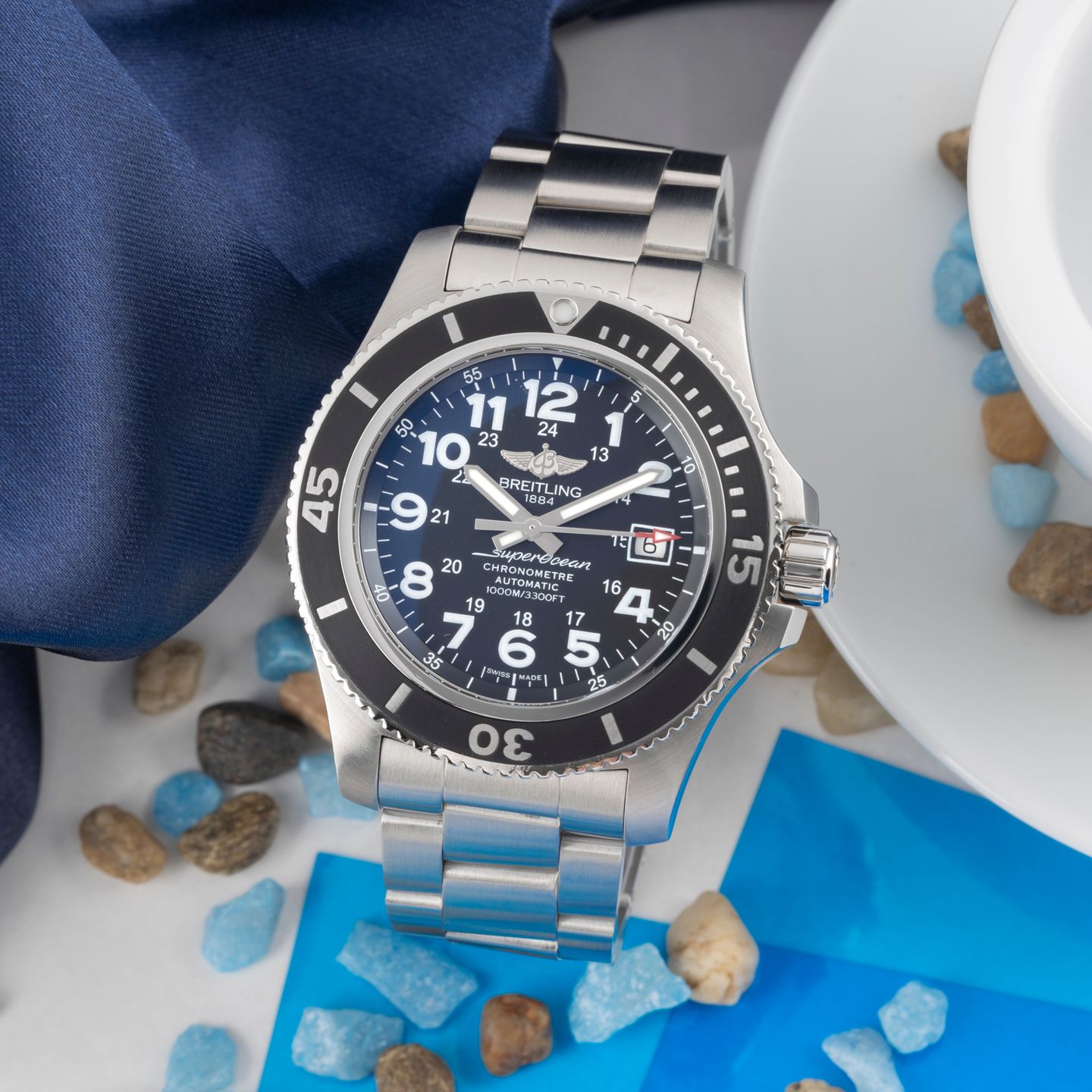 Breitling Superocean II 44 A17392D7/BD68 (Onbekend (willekeurig serienummer)) - Zwart wijzerplaat 44mm Staal (1/8)