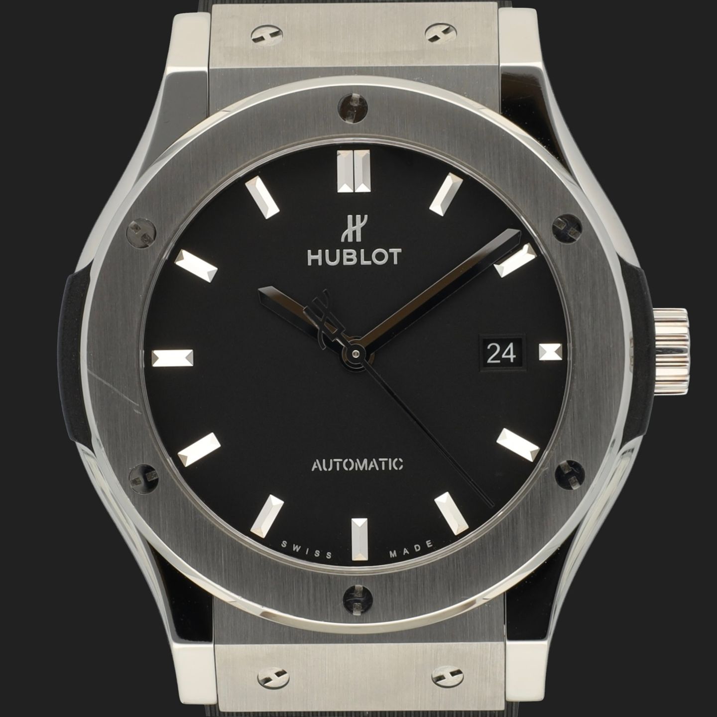 Hublot Classic Fusion 542.NX.1171.RX (Unknown (random serial)) - Black dial 42 mm Titanium case (2/8)