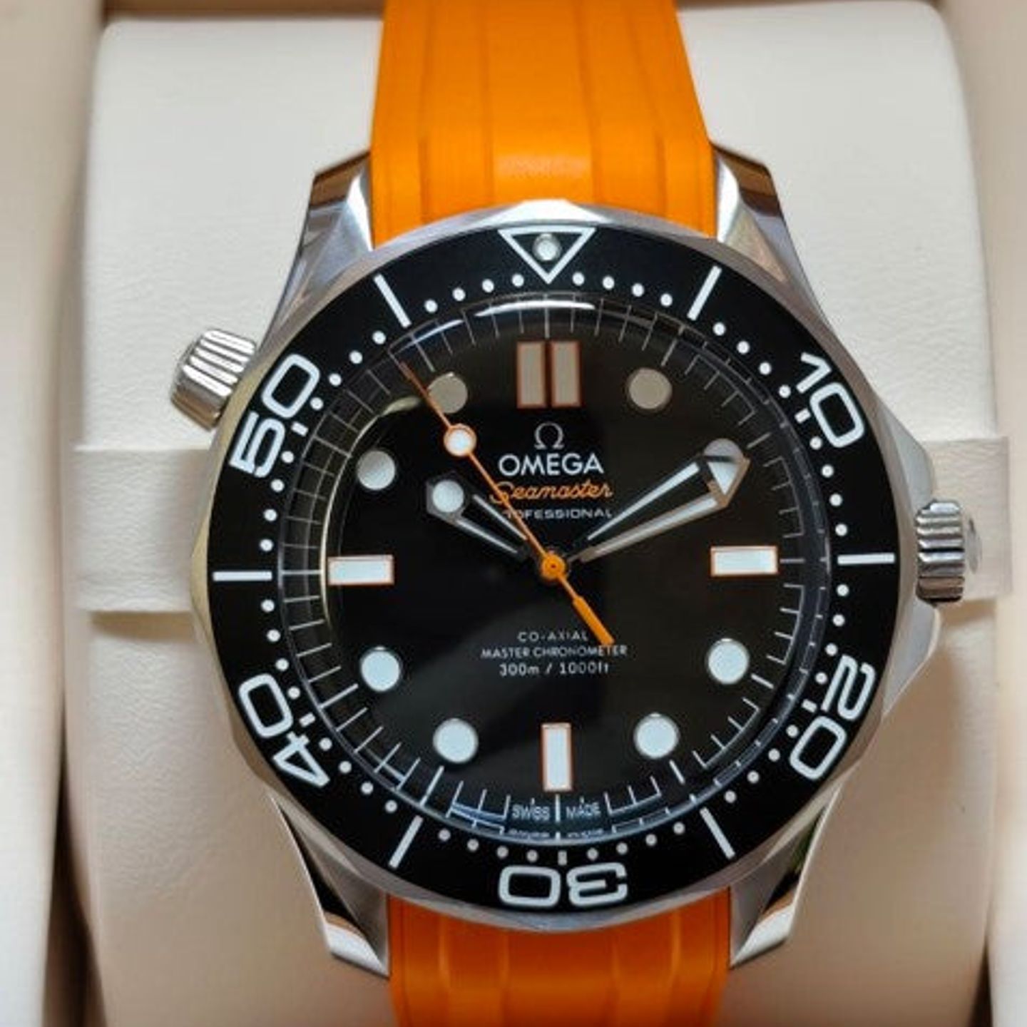 Omega Seamaster Diver 300 M 210.32.42.20.01.006 - (1/2)