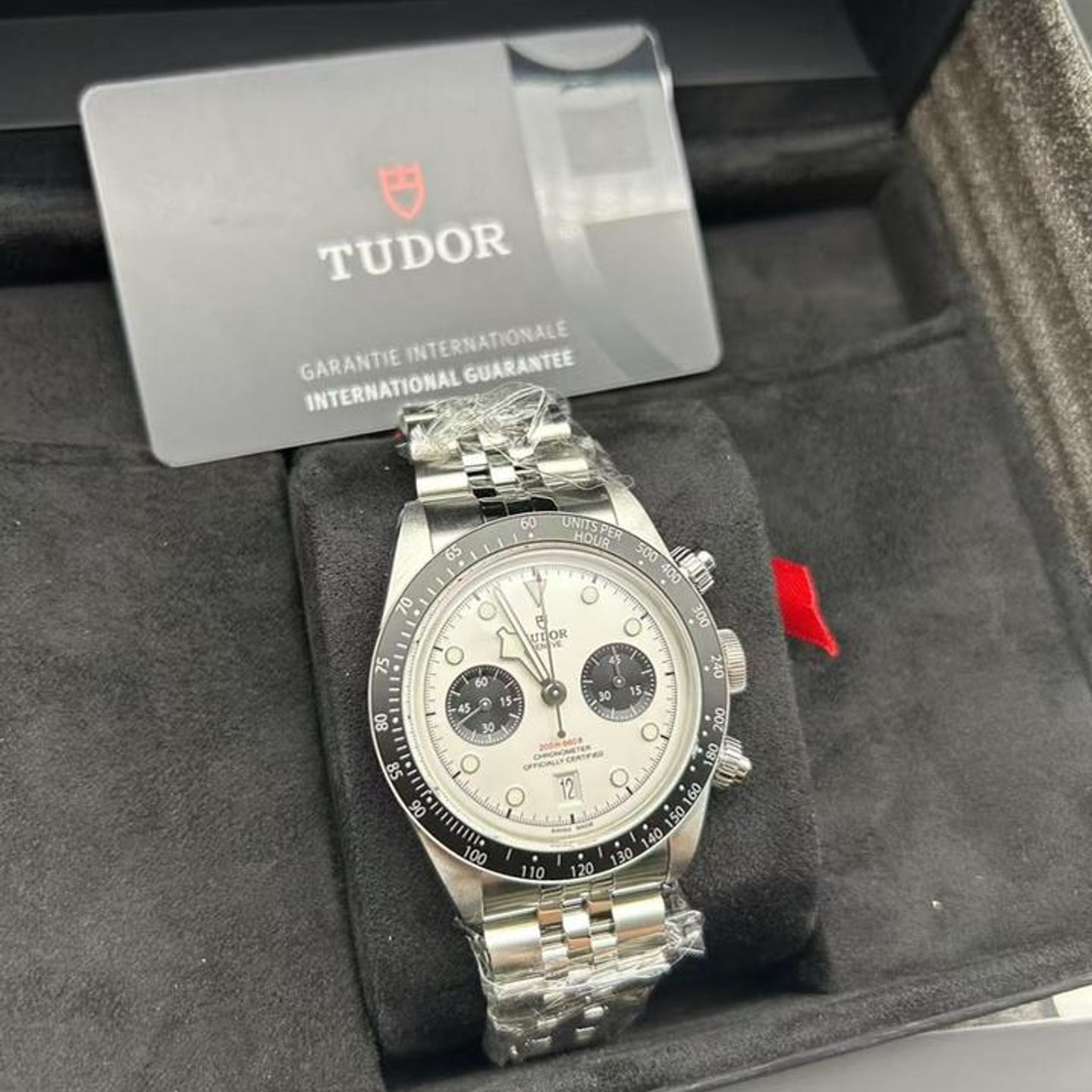 Tudor Black Bay 79360N - (7/10)