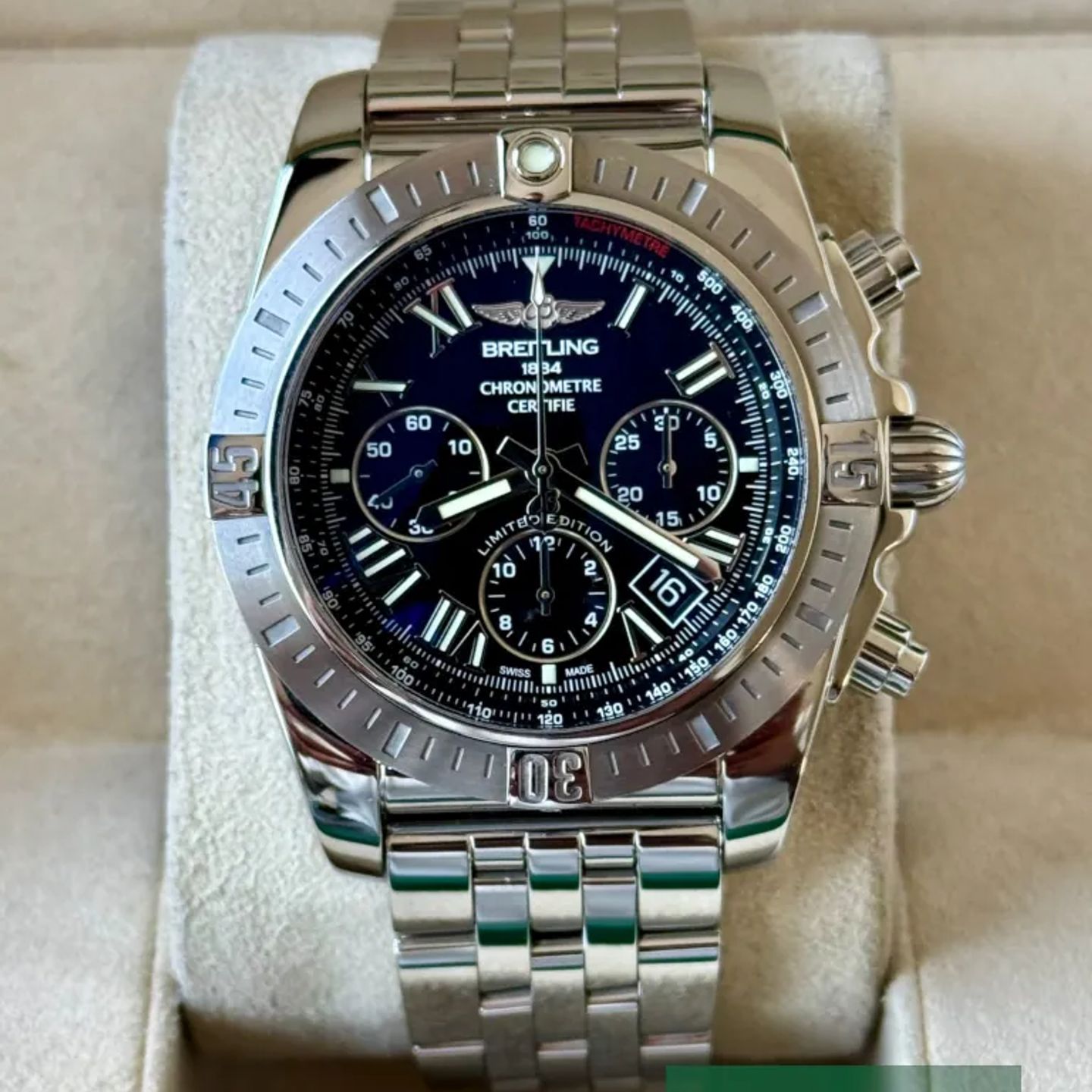 Breitling Chronomat AB01153A/BH26 - (2/7)