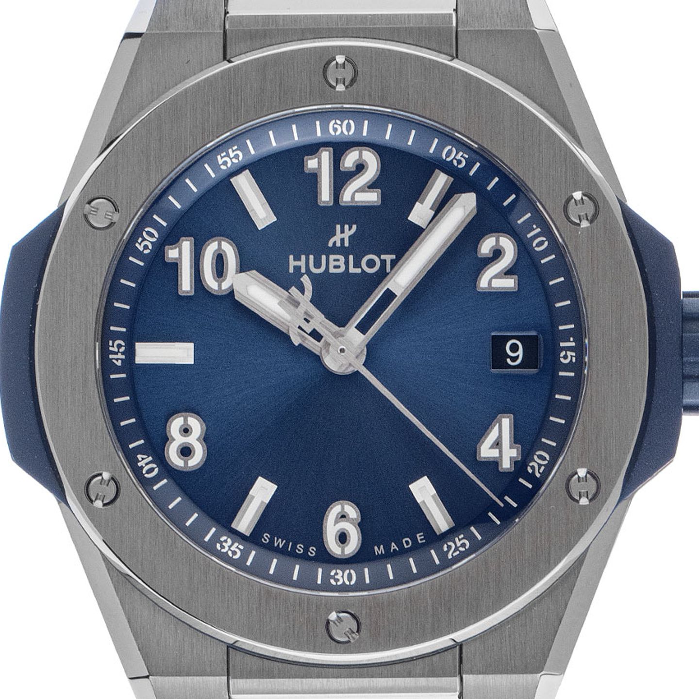 Hublot Big Bang 38 mm 457.NX.7170.NX (2025) - Blue dial 38 mm Titanium case (1/7)