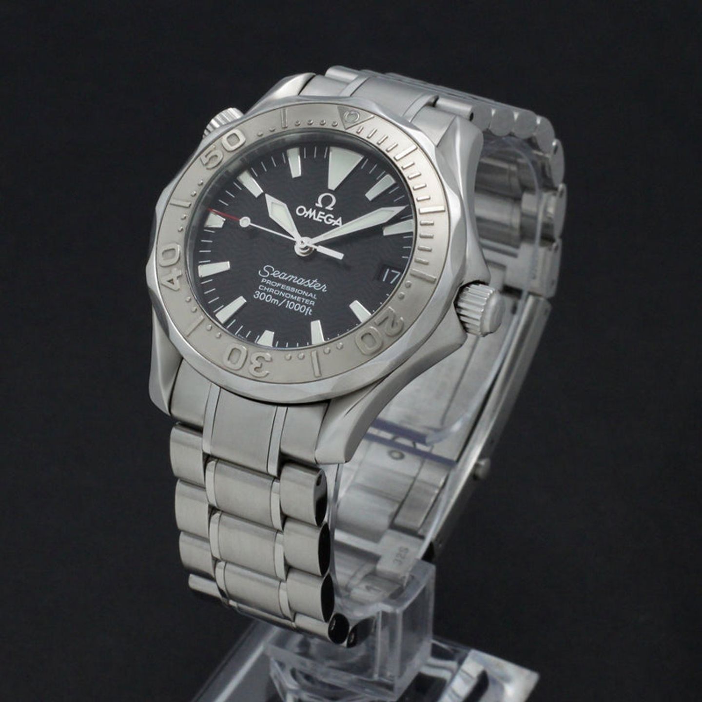 Omega Seamaster Diver 300 M 2236.50.00 (2006) - Zwart wijzerplaat 36mm Staal (2/7)