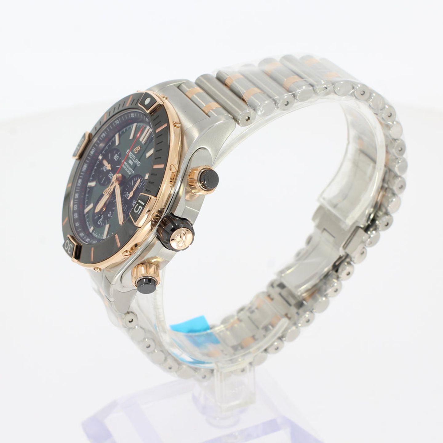 Breitling Chronomat UB0136251L1U1 (2025) - Green dial 44 mm Gold/Steel case (2/4)