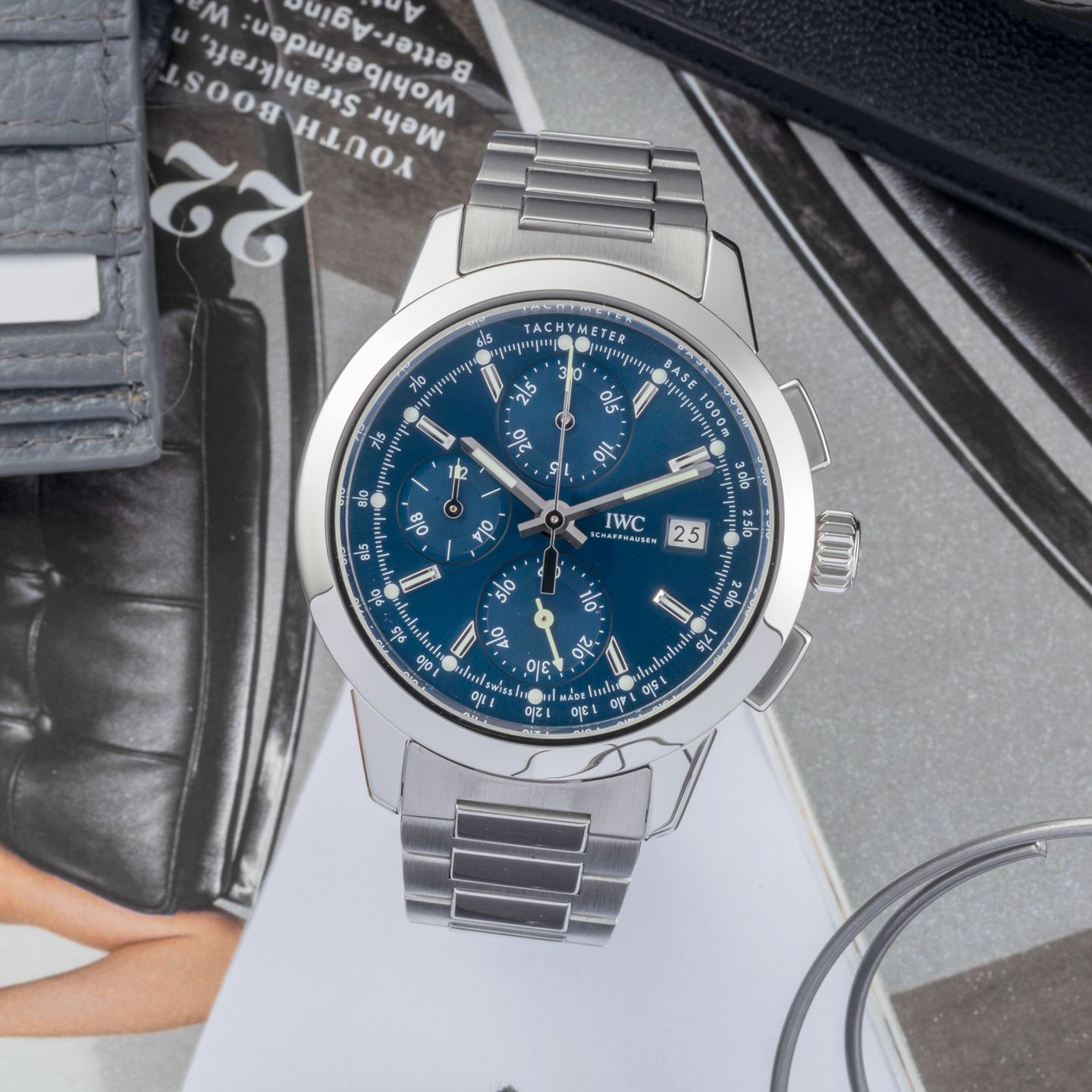 IWC Ingenieur Chronograph IW380802 (Unknown (random serial)) - Silver dial 42 mm Steel case (1/8)