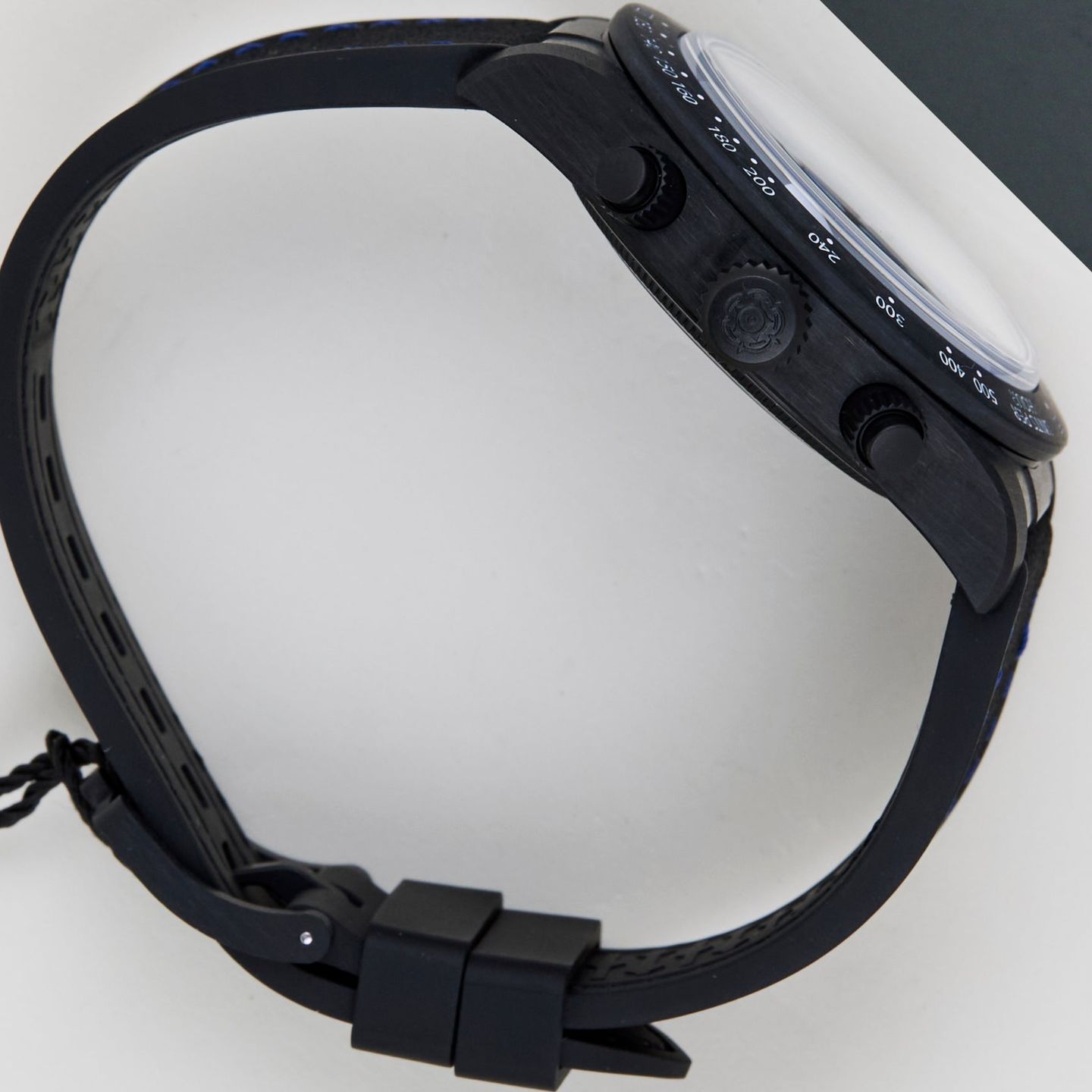 Tudor Black Bay Chrono 79377KN (2025) - White dial 42 mm Carbon case (7/8)