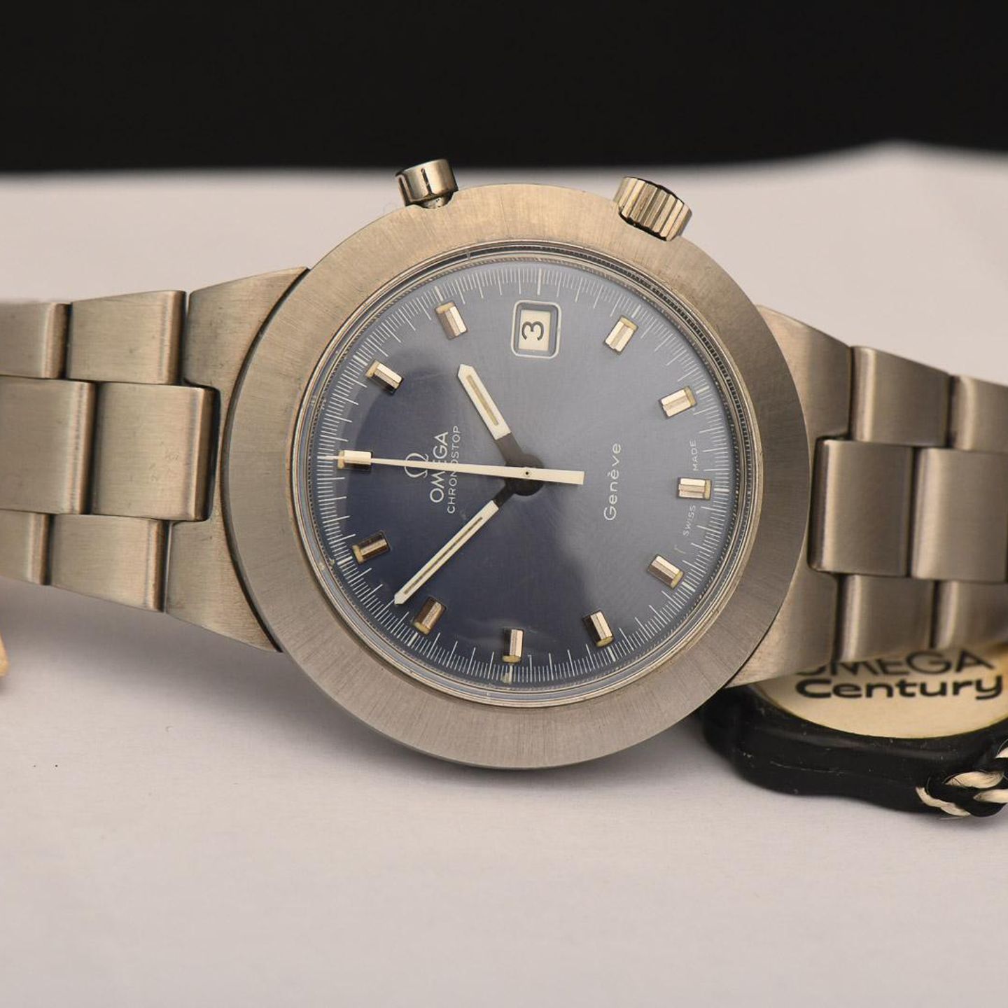 Omega Genève 146.012 (1969) - Blauw wijzerplaat 42mm Staal (6/8)