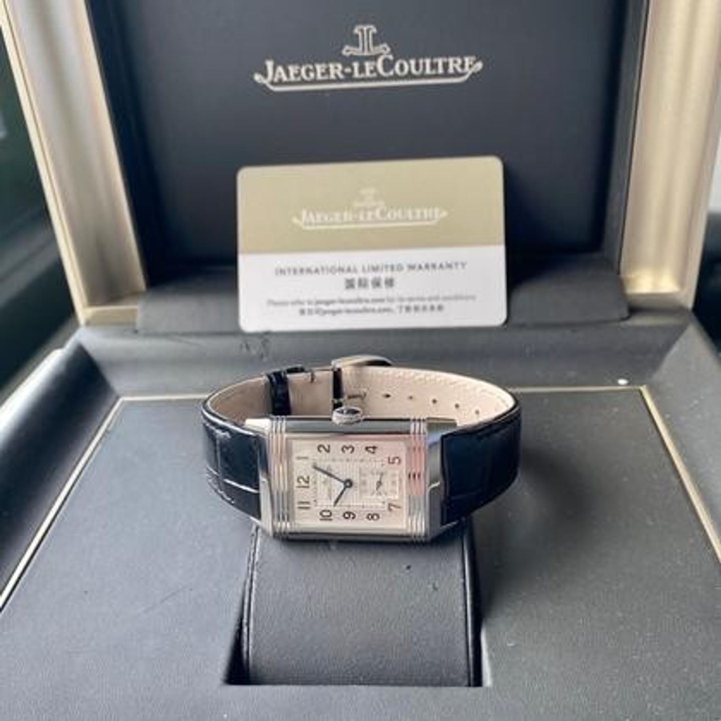 Jaeger-LeCoultre Reverso Classic Small Q3858520 (2019) - Silver dial 27 mm Steel case (4/8)