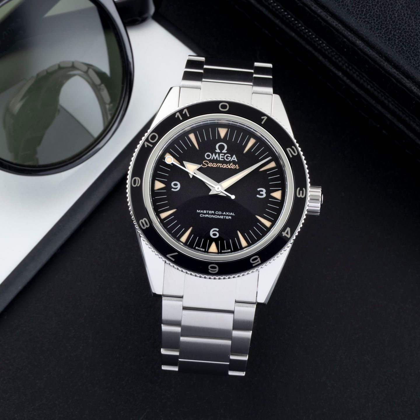 Omega Seamaster 300 233.32.41.21.01.001 - (1/8)