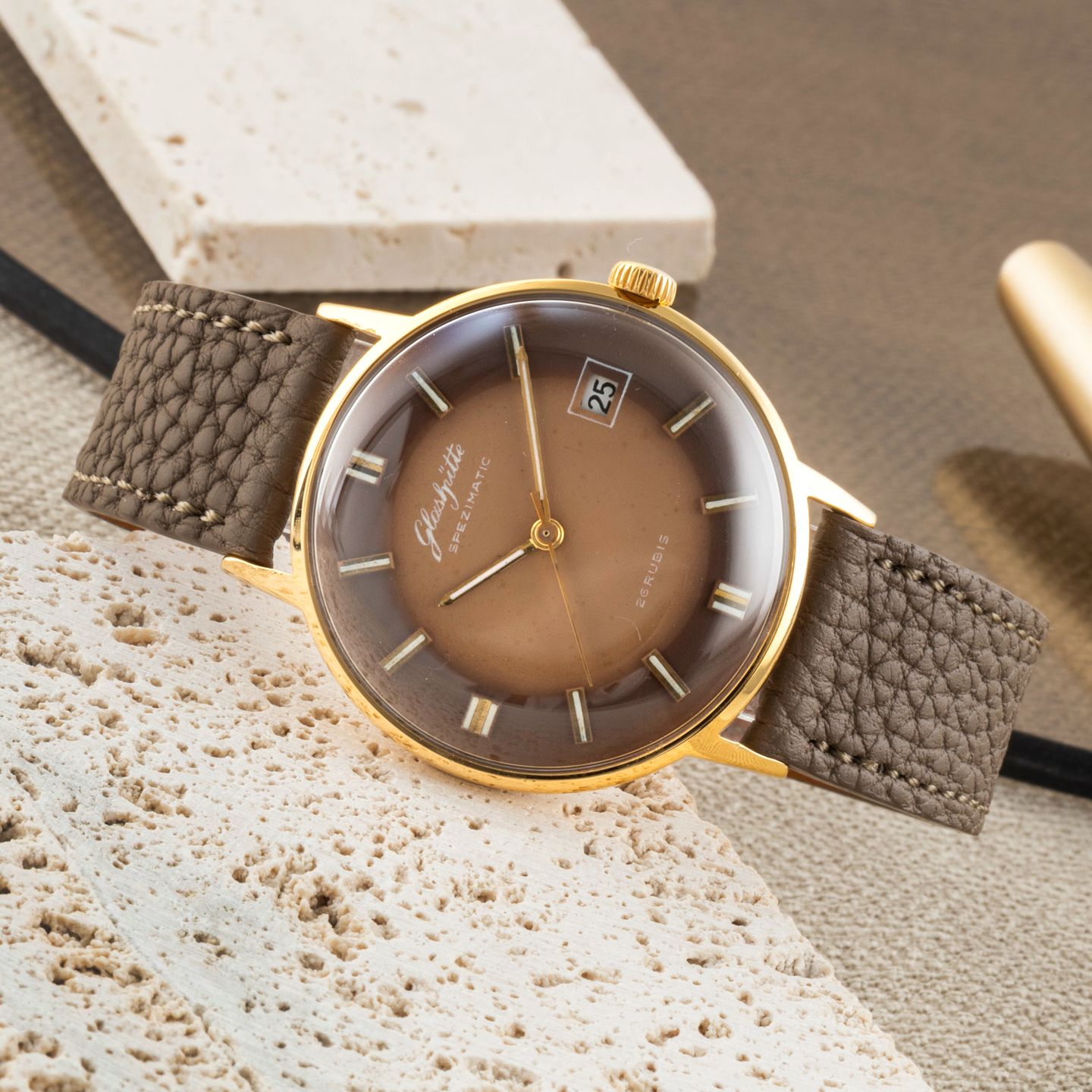 Unknown Unknown unknown - (2/8)