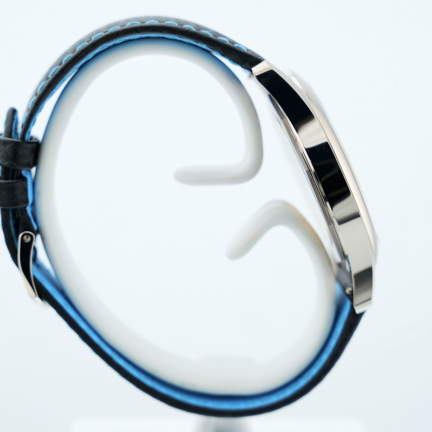 Patek Philippe Calatrava 6007G-011 (2024) - Black dial 40 mm White Gold case (7/8)