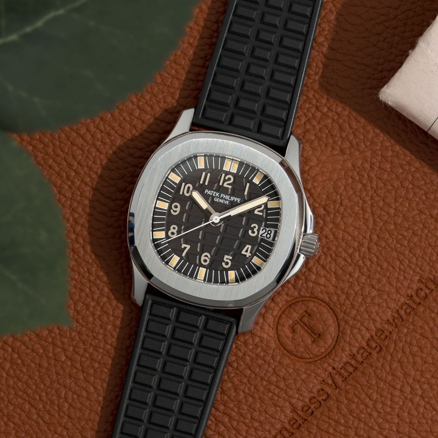 Patek Philippe Aquanaut 5066 - (1/8)