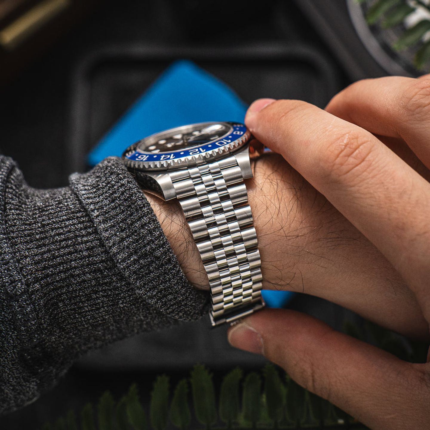 Rolex GMT-Master II 126710BLNR - (7/8)