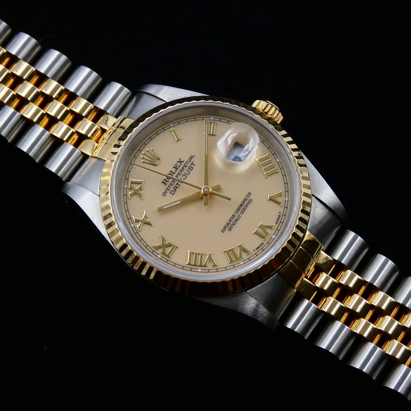 Rolex Datejust 36 16233 (1992) - Champagne wijzerplaat 36mm Goud/Staal (5/6)