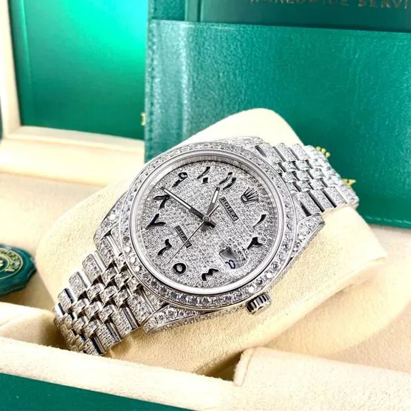 Rolex Datejust 41 126300 (2024) - Black dial 41 mm Steel case (4/6)