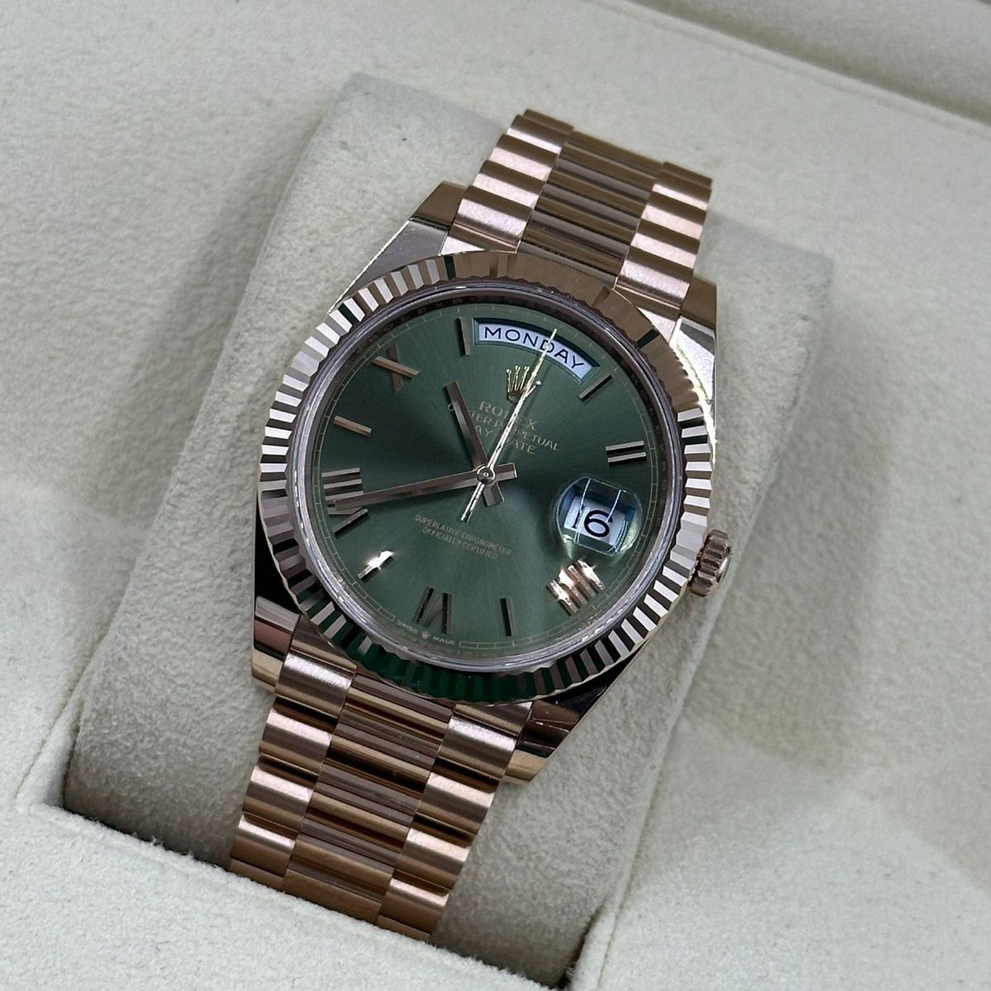 Rolex Day-Date 40 228235 (2024) - Groen wijzerplaat 40mm Roségoud (8/8)