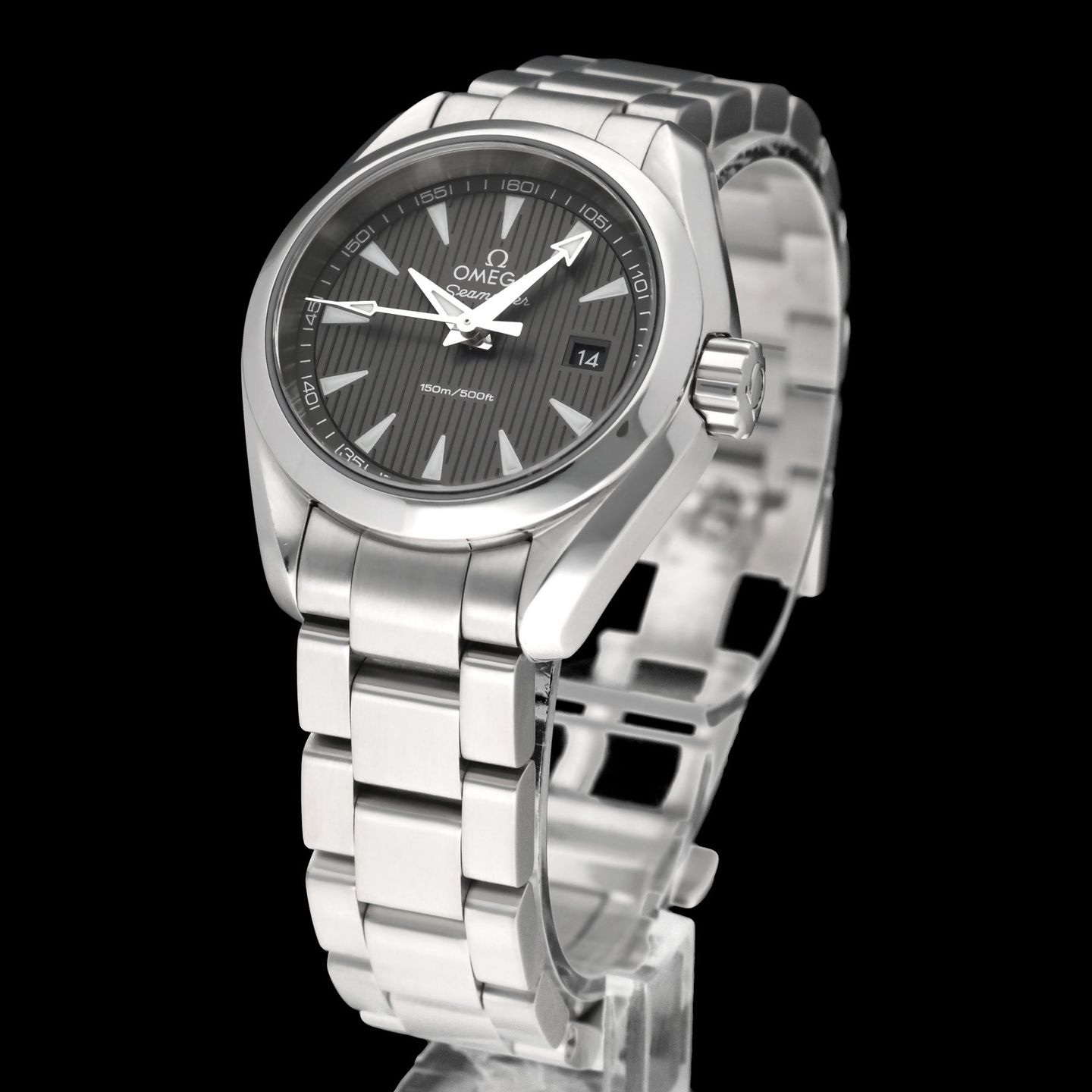 Omega Seamaster Aqua Terra 231.10.30.60.06.001 (2015) - Grey dial 30 mm Steel case (2/8)