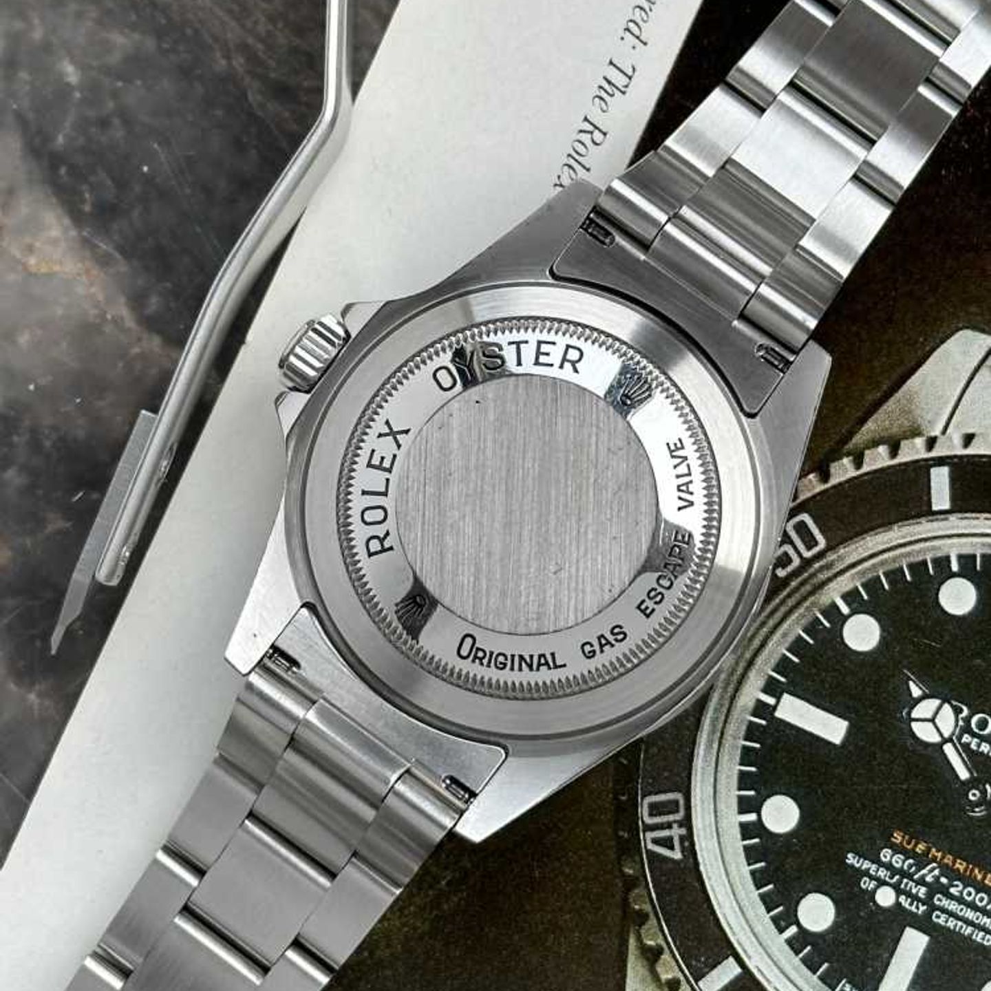 Rolex Sea-Dweller 16600T (2004) - Black dial 40 mm Steel case (8/8)