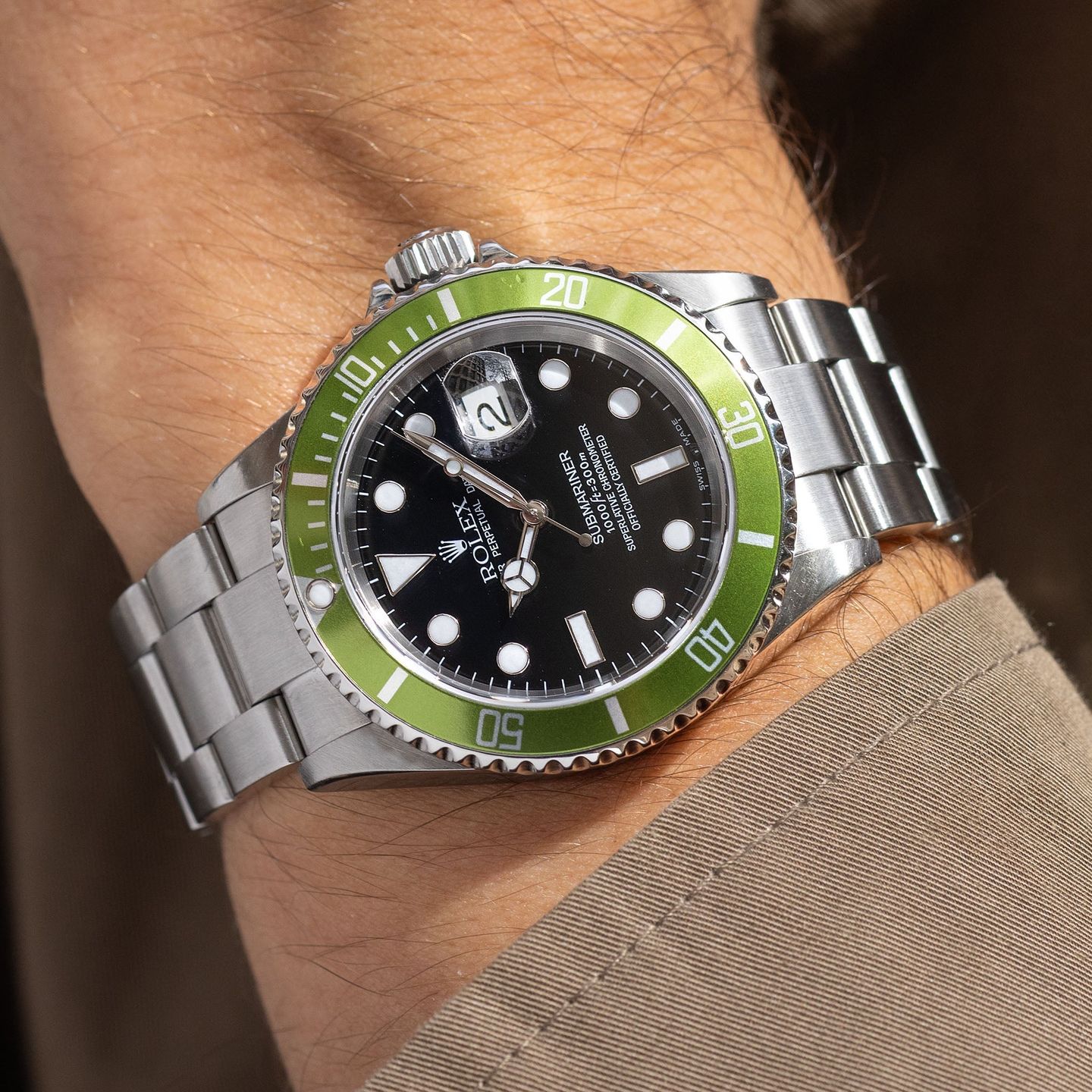 Rolex Submariner Date 16610LV (2004) - 40mm Staal (1/8)