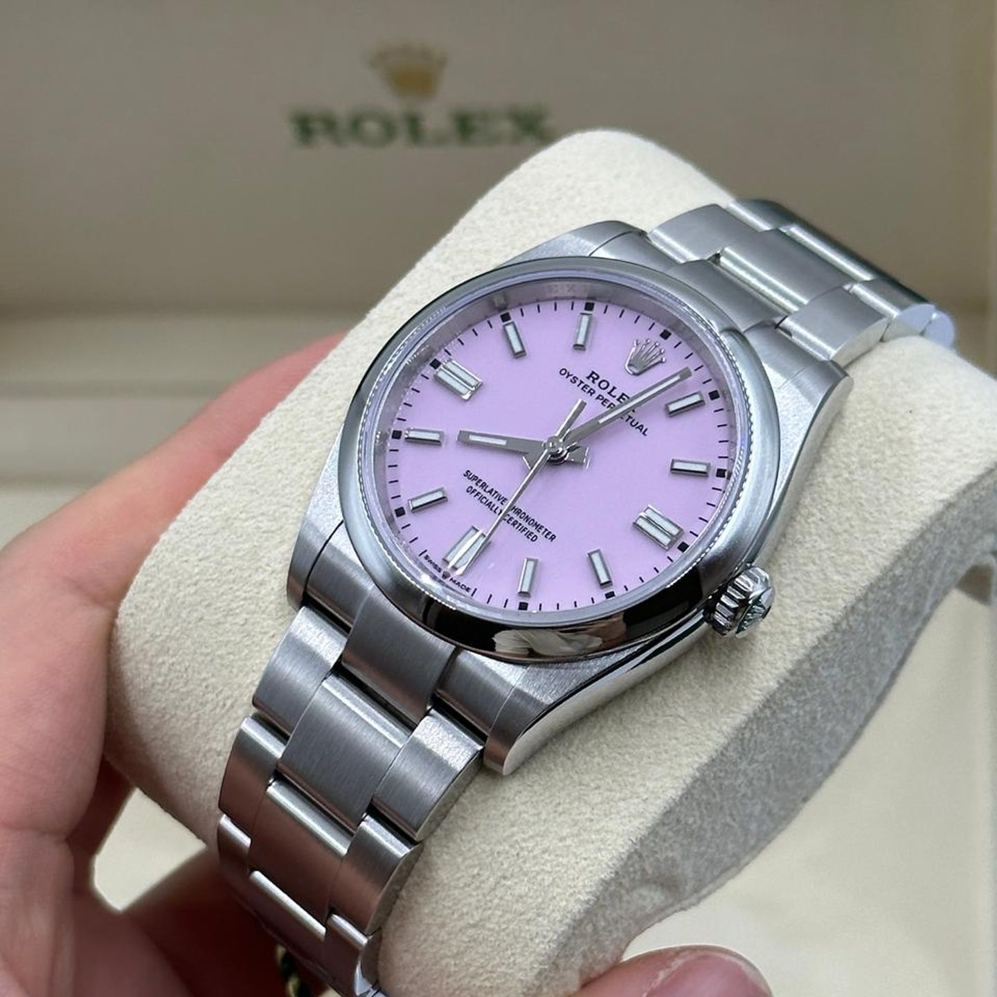 Rolex Oyster Perpetual 126000 - (7/10)