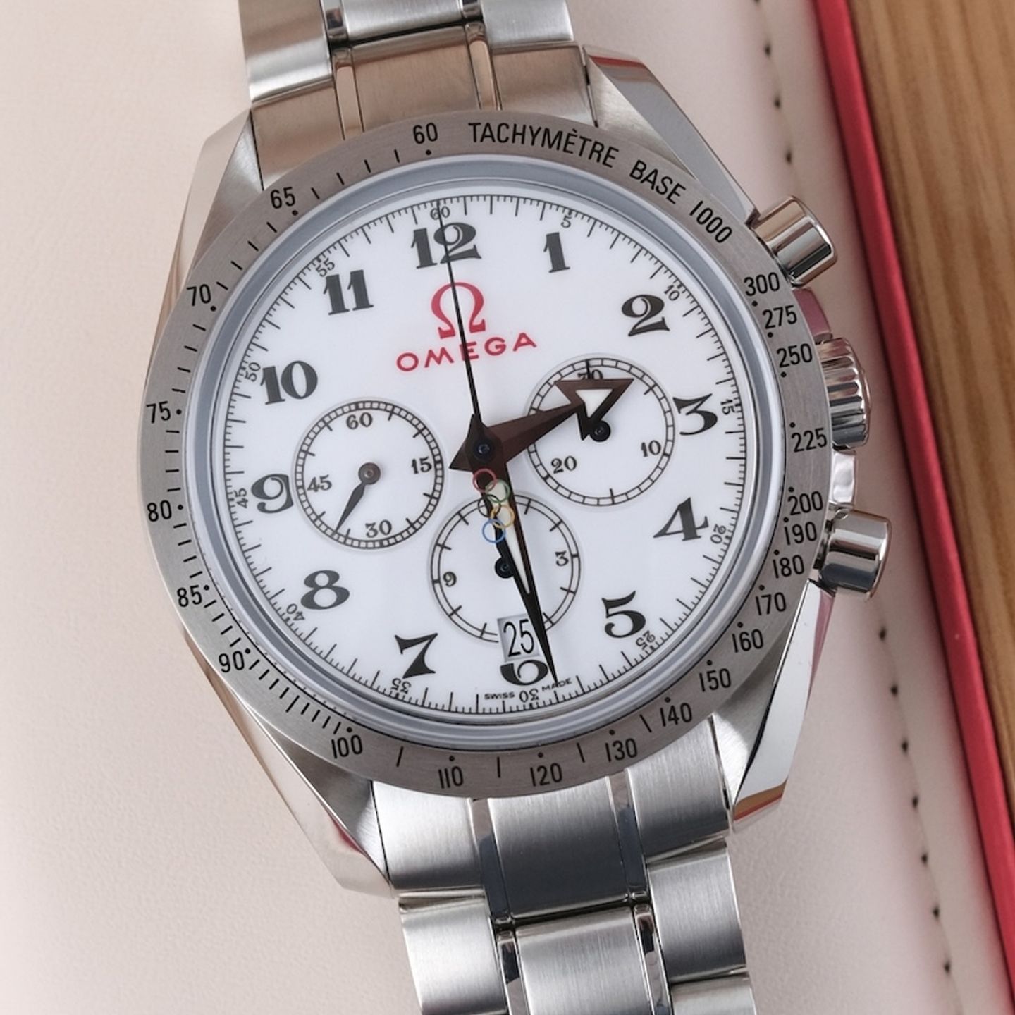 Omega Speedmaster 321.10.42.50.04.001 (2022) - Wit wijzerplaat 42mm Staal (1/8)