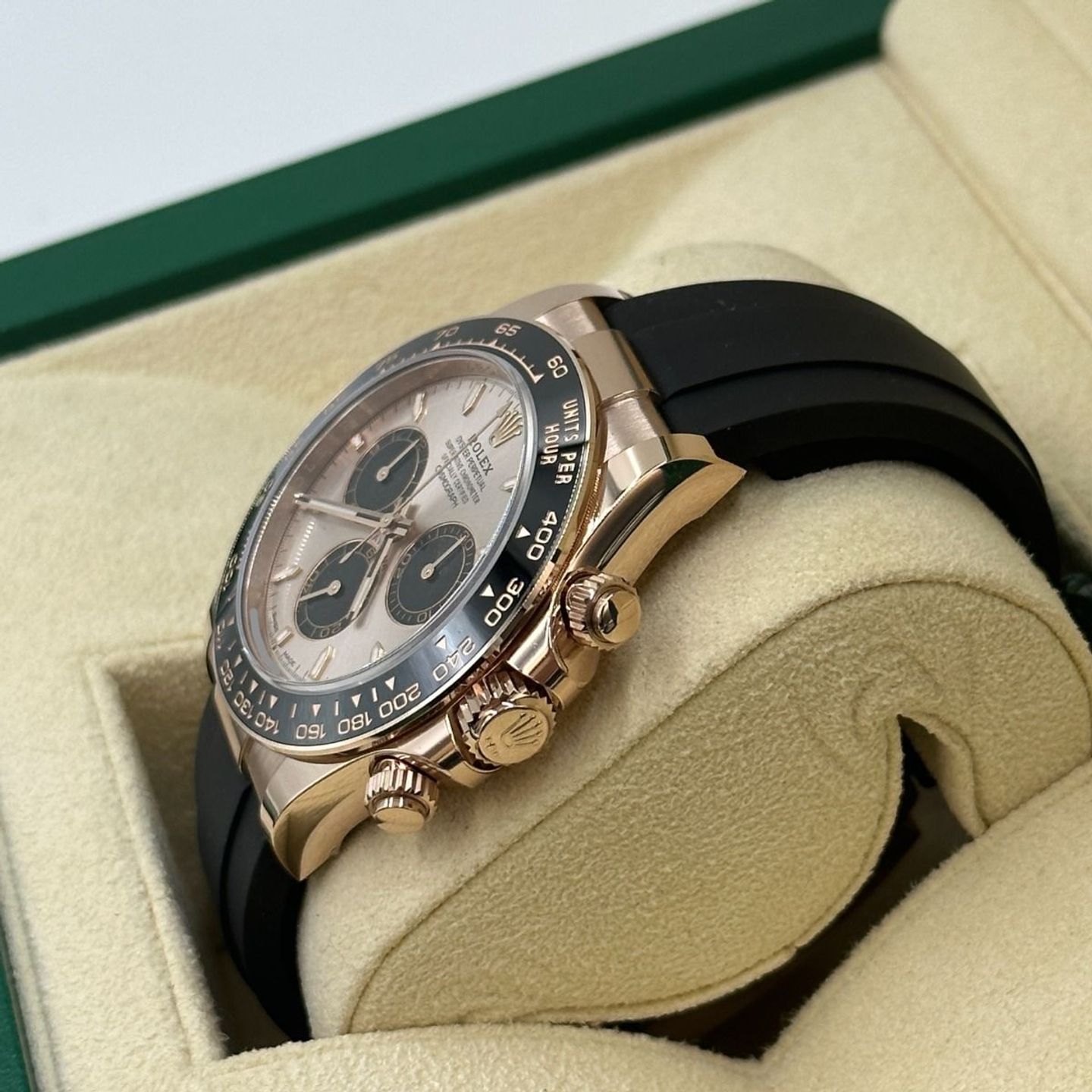 Rolex Daytona 126515LN (2024) - Pink dial 40 mm Rose Gold case (6/8)