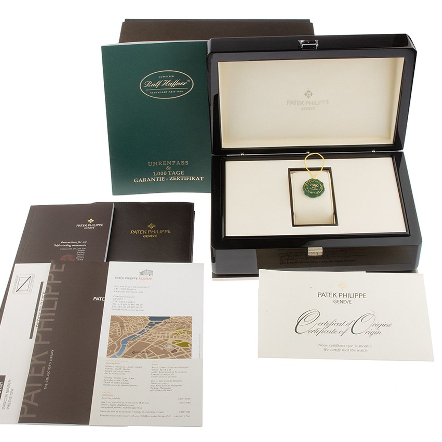 Patek Philippe Calatrava 5153J-001 - (2/8)