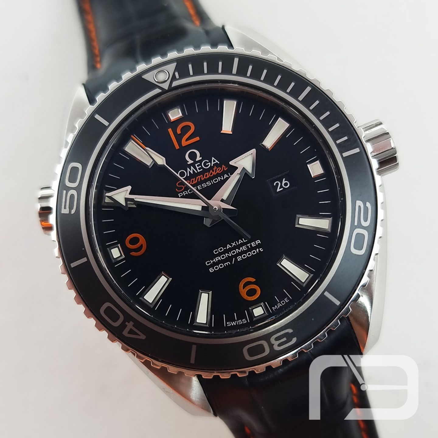 Omega Seamaster Planet Ocean 232.33.38.20.01.002 - (2/8)