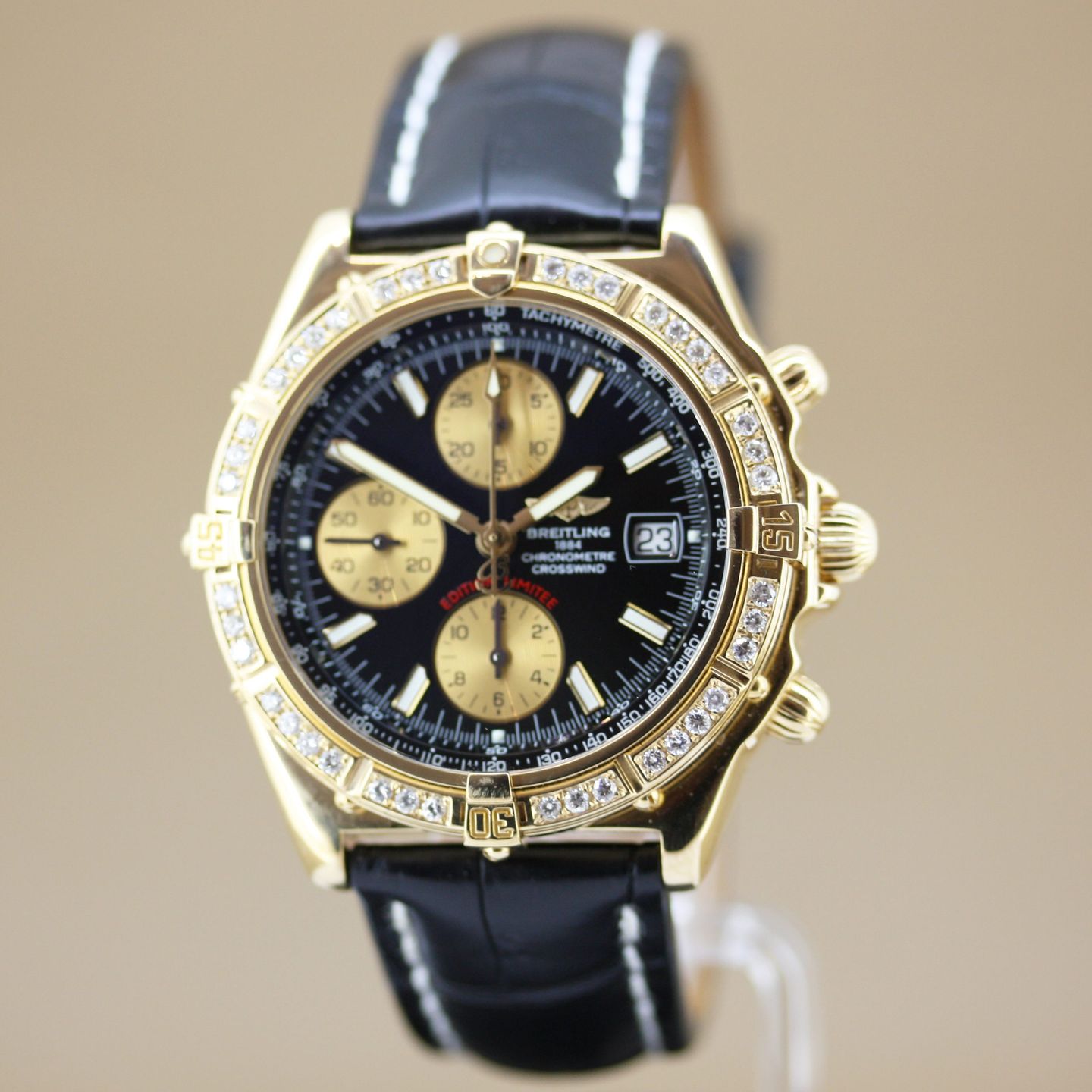 Breitling Crosswind Special K13355 (2004) - Black dial 43 mm Yellow Gold case (2/8)