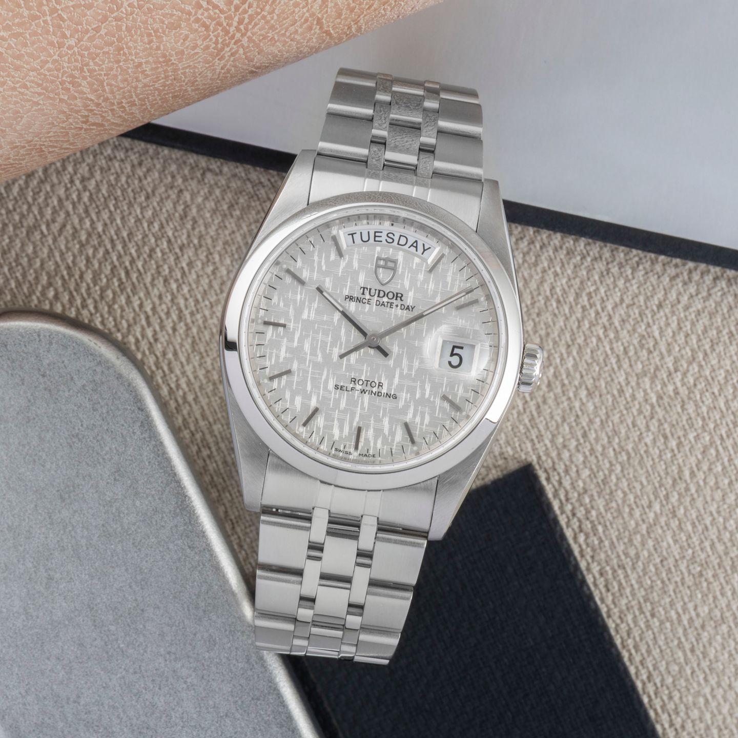 Tudor Prince Date 76200 (Unknown (random serial)) - 36 mm Steel case (1/8)