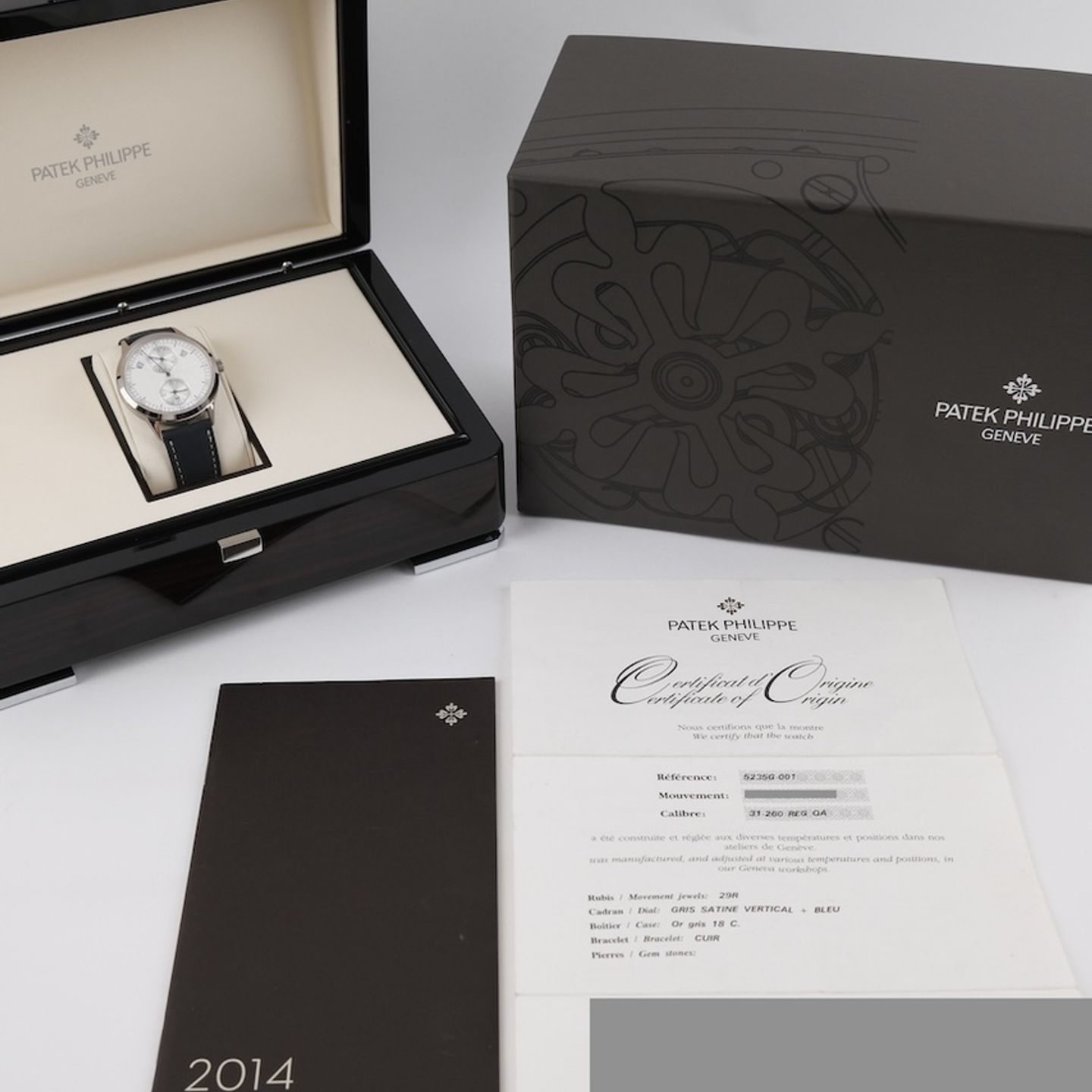 Patek Philippe Annual Calendar 5235G-001 - (8/8)