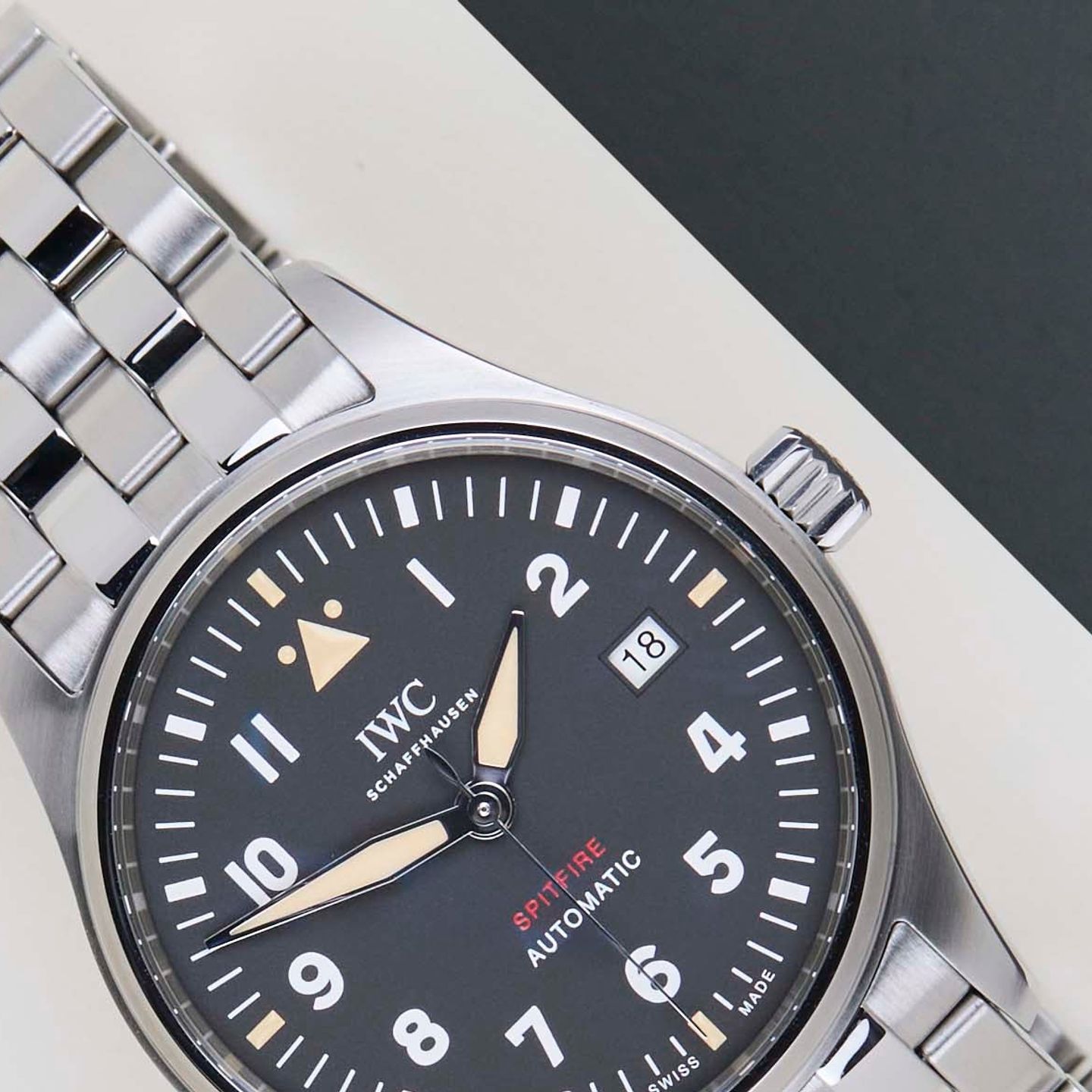 IWC Pilot IW326803 - (3/8)