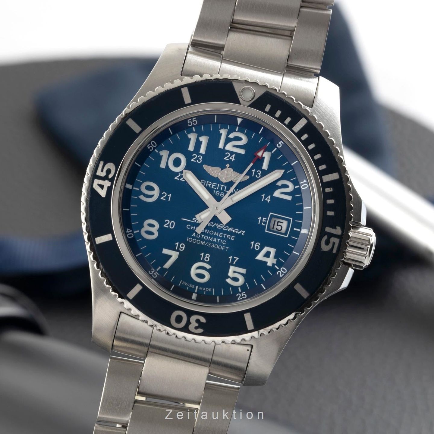 Breitling Superocean II 44 A17392 (2017) - 44mm Staal (1/8)