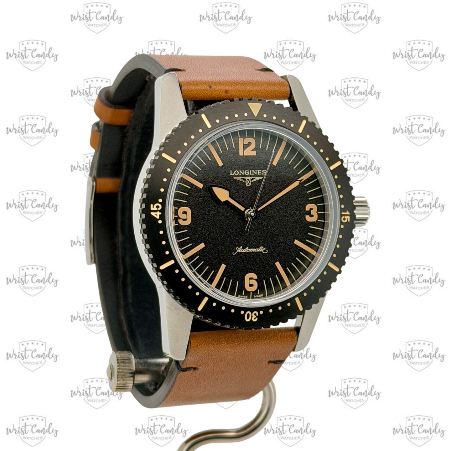 Longines Skin Diver L2.822.4.56.2 (2024) - Zwart wijzerplaat 42mm Staal (4/8)